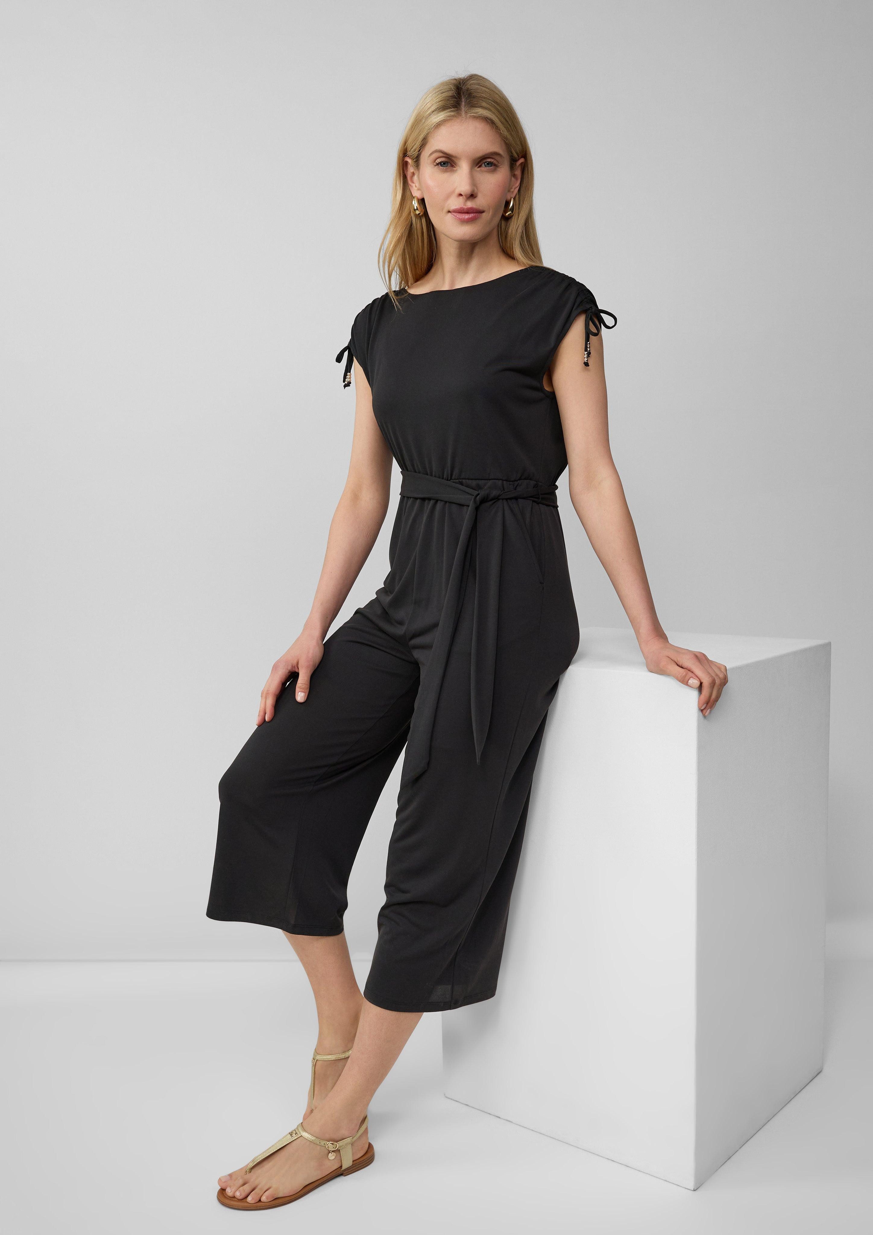 s.Oliver BLACK LABEL Overall Jumpsuit aus Modalmix mit U-Boot-Ausschnitt