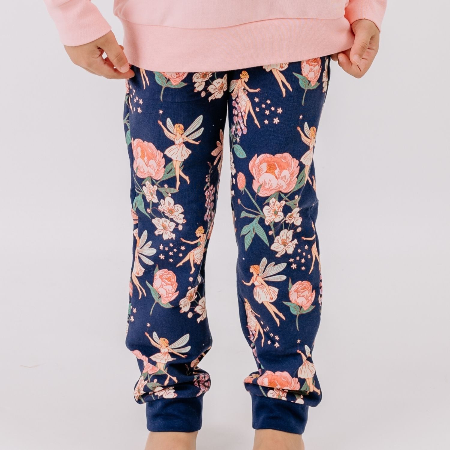 Walkiddy Jogger Pants Walkiddy Feen & Blumen Kinder Bio Baumwolle GOTS Dunkelblau - Bio Baumwolle,GOTS, Kinderbekleidung,nachhaltige Klamotten,Shorts