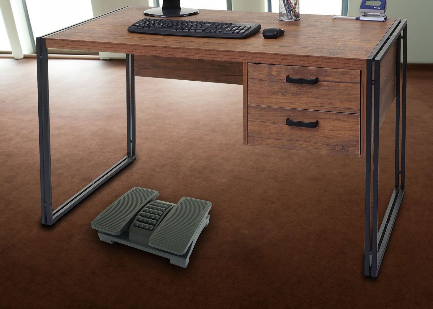 Navaris Fußstütze Büro Schreibtisch Fußablage - höhenverstellbar, neigbar,  mit integrierten Massage Noppen zur Blutzirkulation