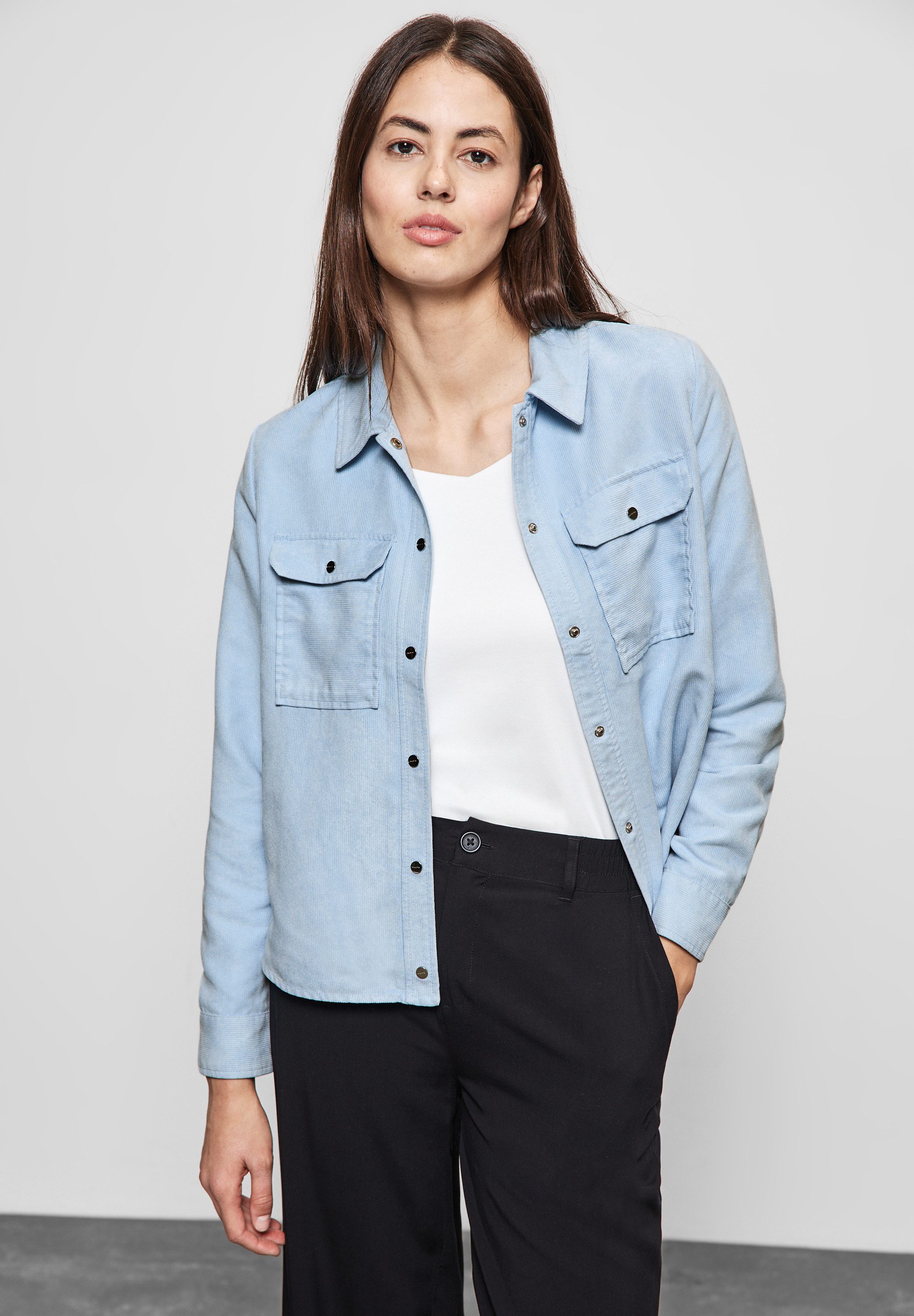 STREET ONE Kurzjacke mit Brusttaschen und Knopfleiste