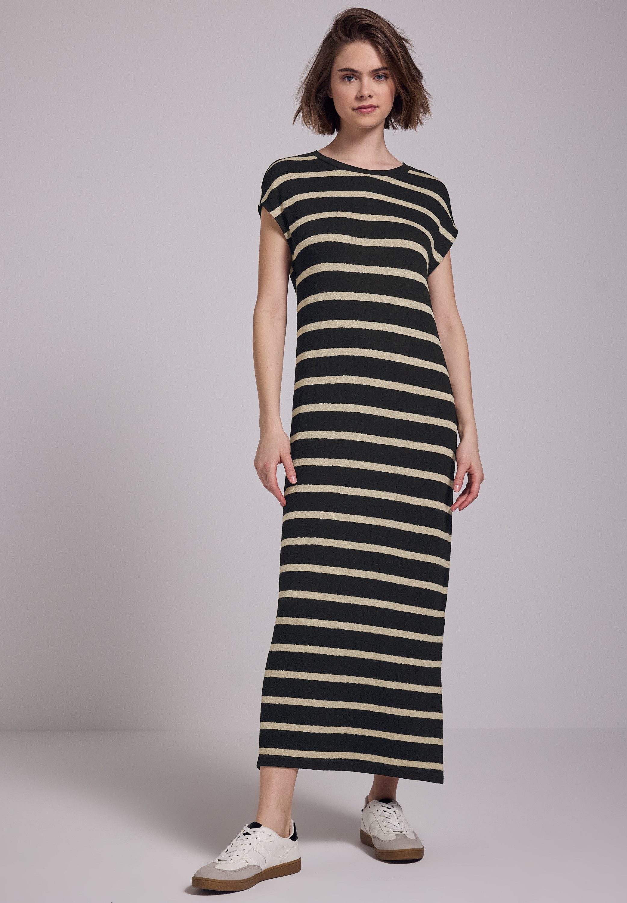Midikleid