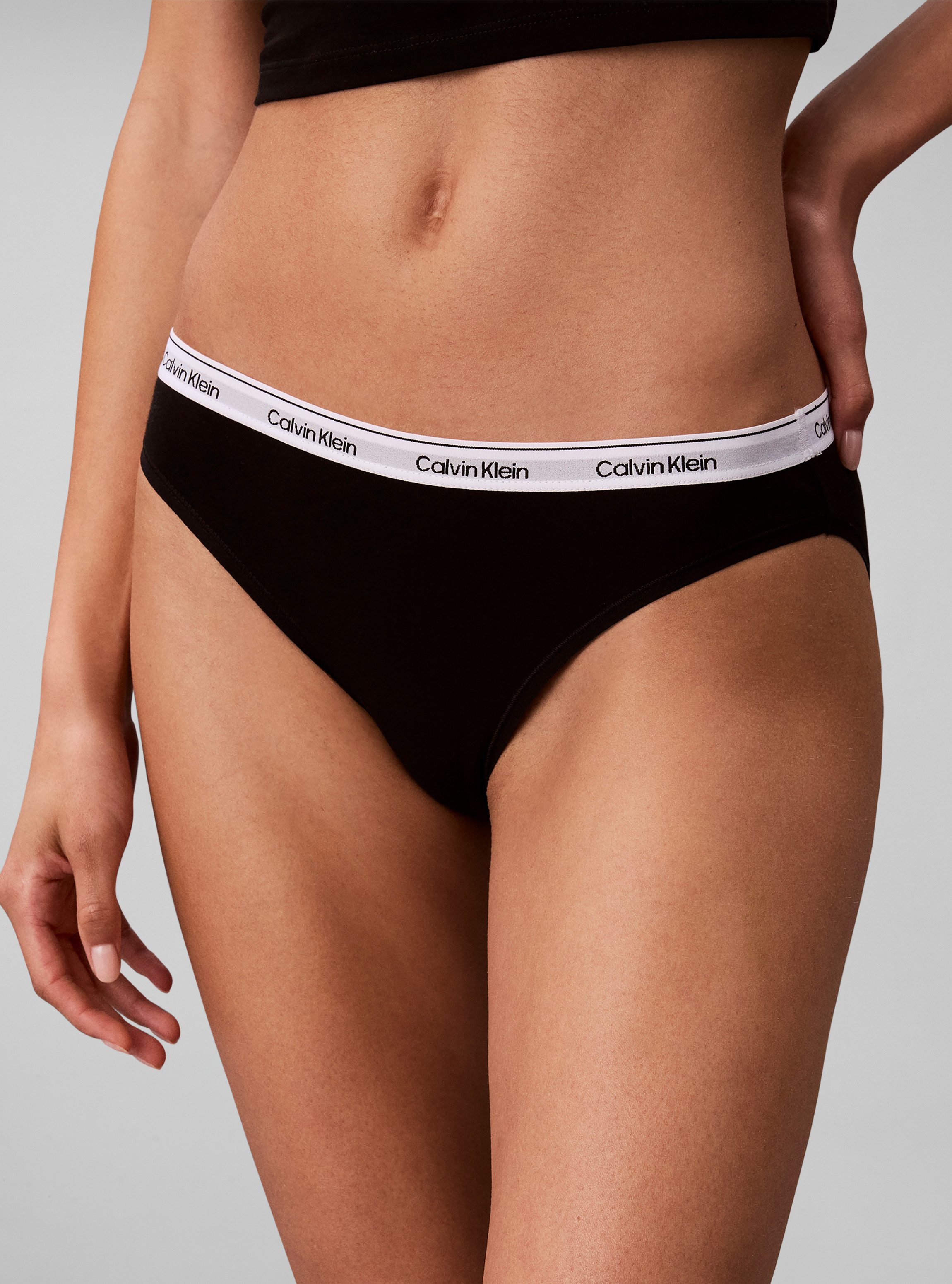 Calvin Klein Underwear Bikinislip 5 PACK BIKINI (LOW-RISE) (Packung, 5-St., 5er-Pack) mit Logobund