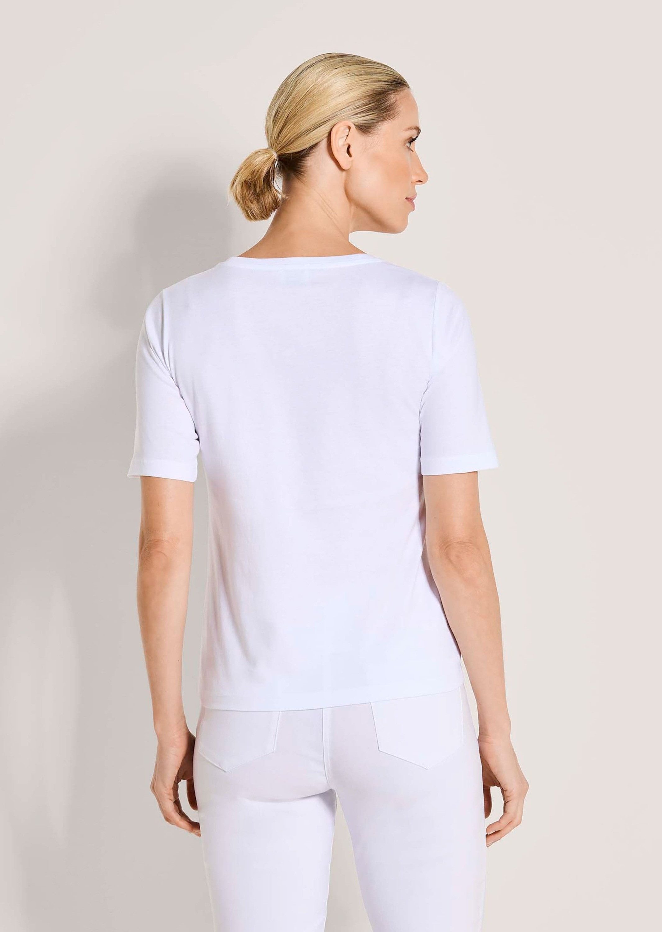 MADELEINE Kurzarmshirt Elegantes Kurzarm-Oberteil mit Stickerei Romantisches Basic-Oberteil mit Halbarm, Rundhalsausschnitt