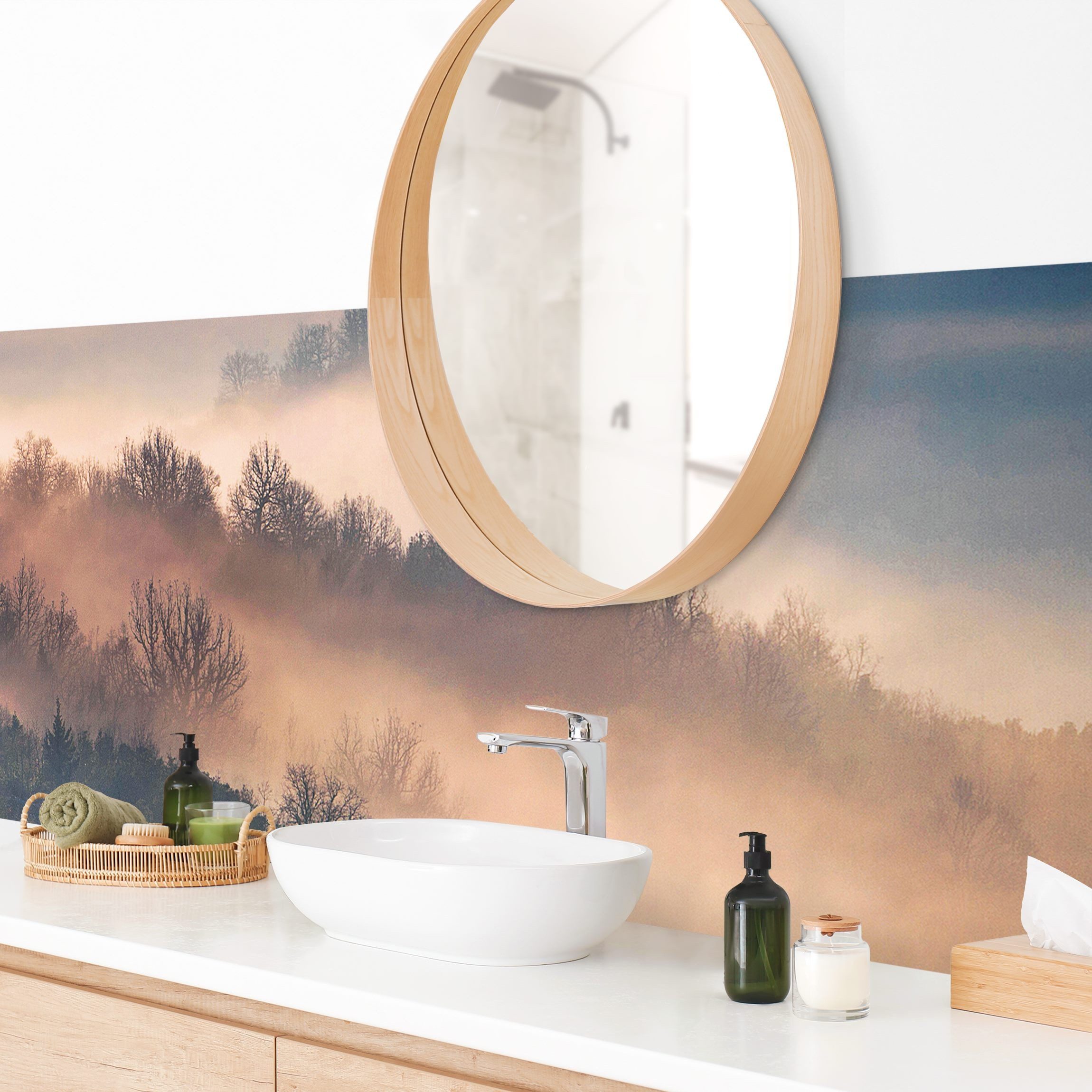 Bilderdepot24 Badrückwand beige fugenlose Wandverkleidung Bad mit Motiv, (Hartfolie matt » Selbstklebend SMART 0,35 mm), wasserfestes Wandpaneel Nebel bei