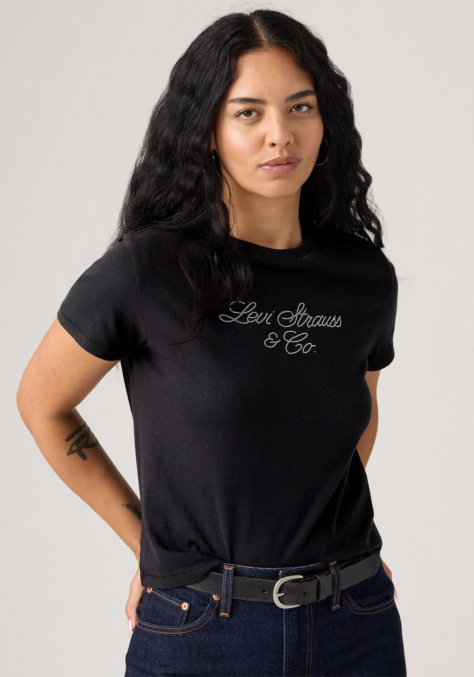 Levi's® T-Shirt GRAPHIC CLASSIC T Glitzerne Applikation