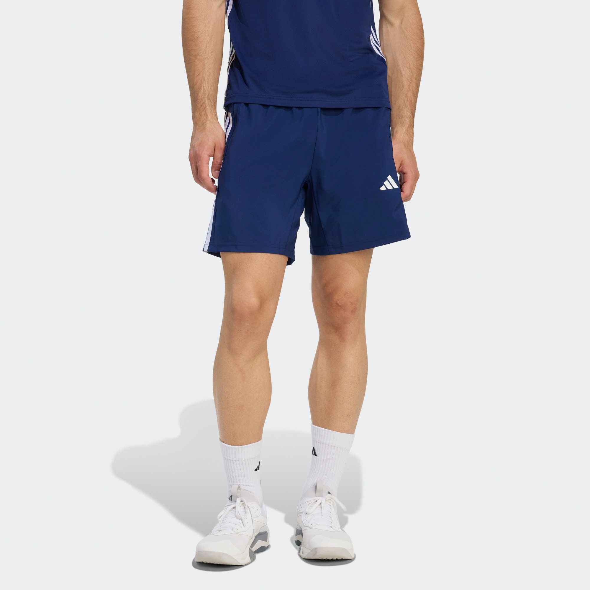 adidas Performance Shorts WORKOUT ESSENTIALS BASE 3-STREIFEN WOVEN SHORTS (1-tlg)