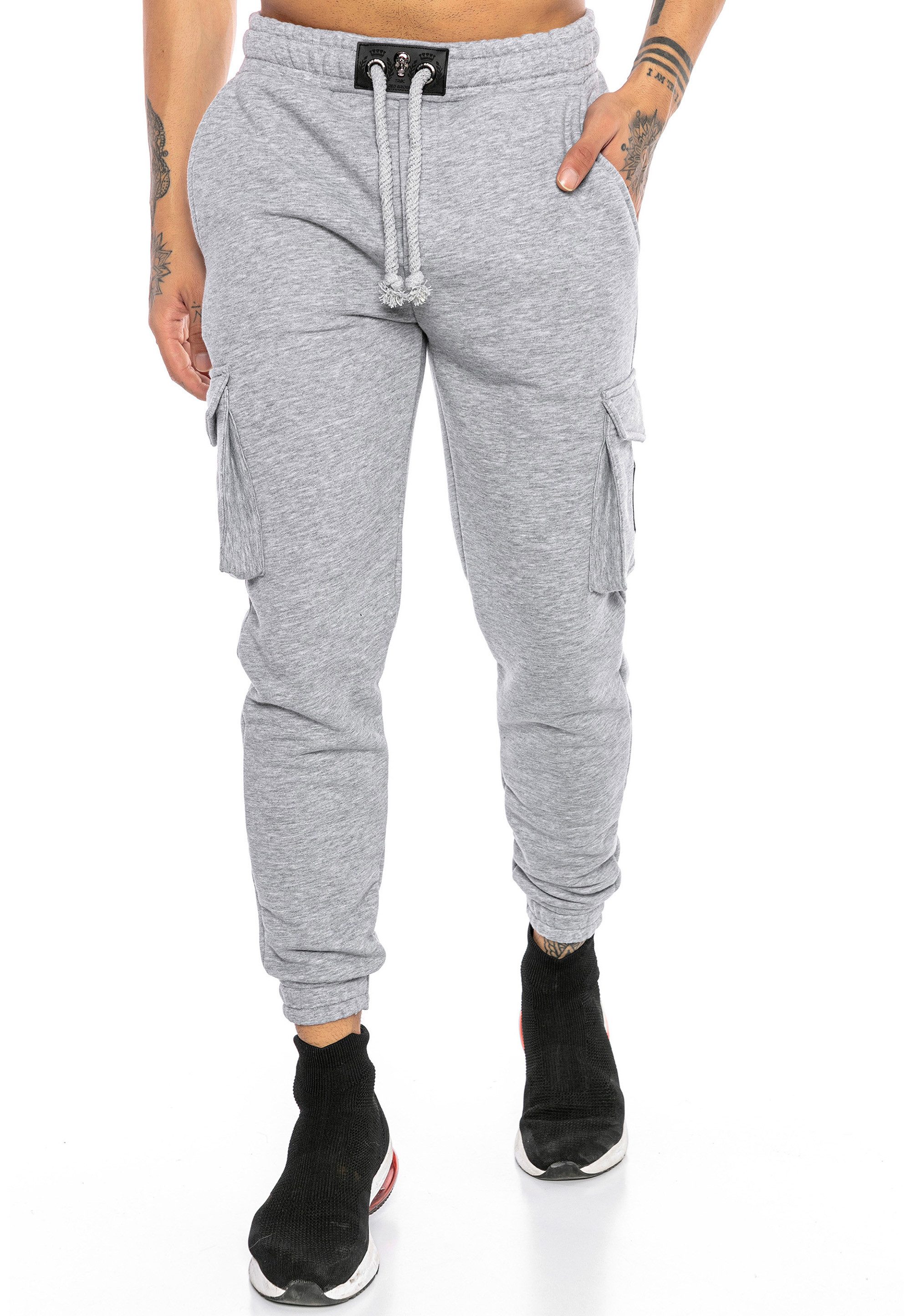 Jogginghose im Cargo-Stil mit praktischen Beintaschen