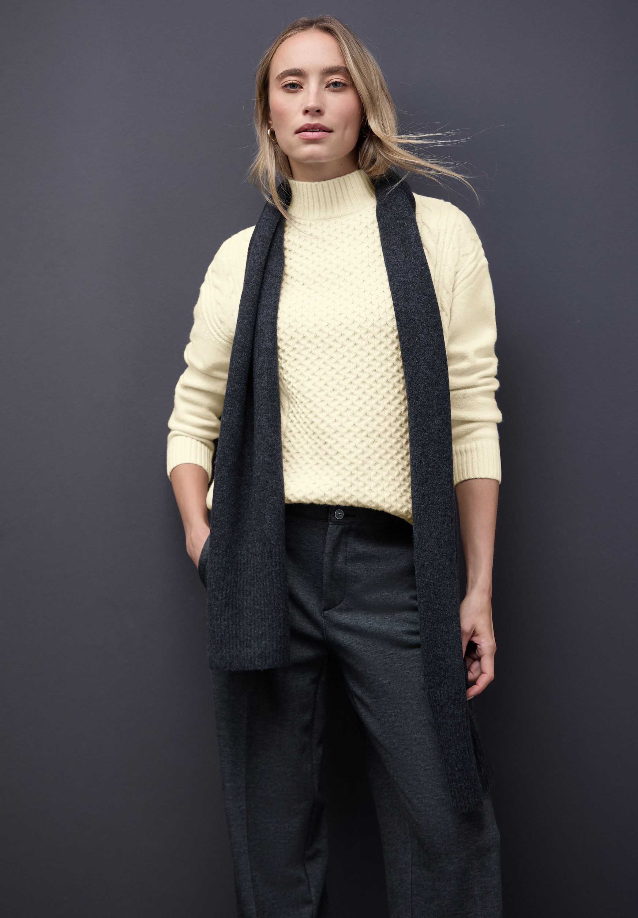 STREET ONE Stehkragenpullover mit Strickmuster