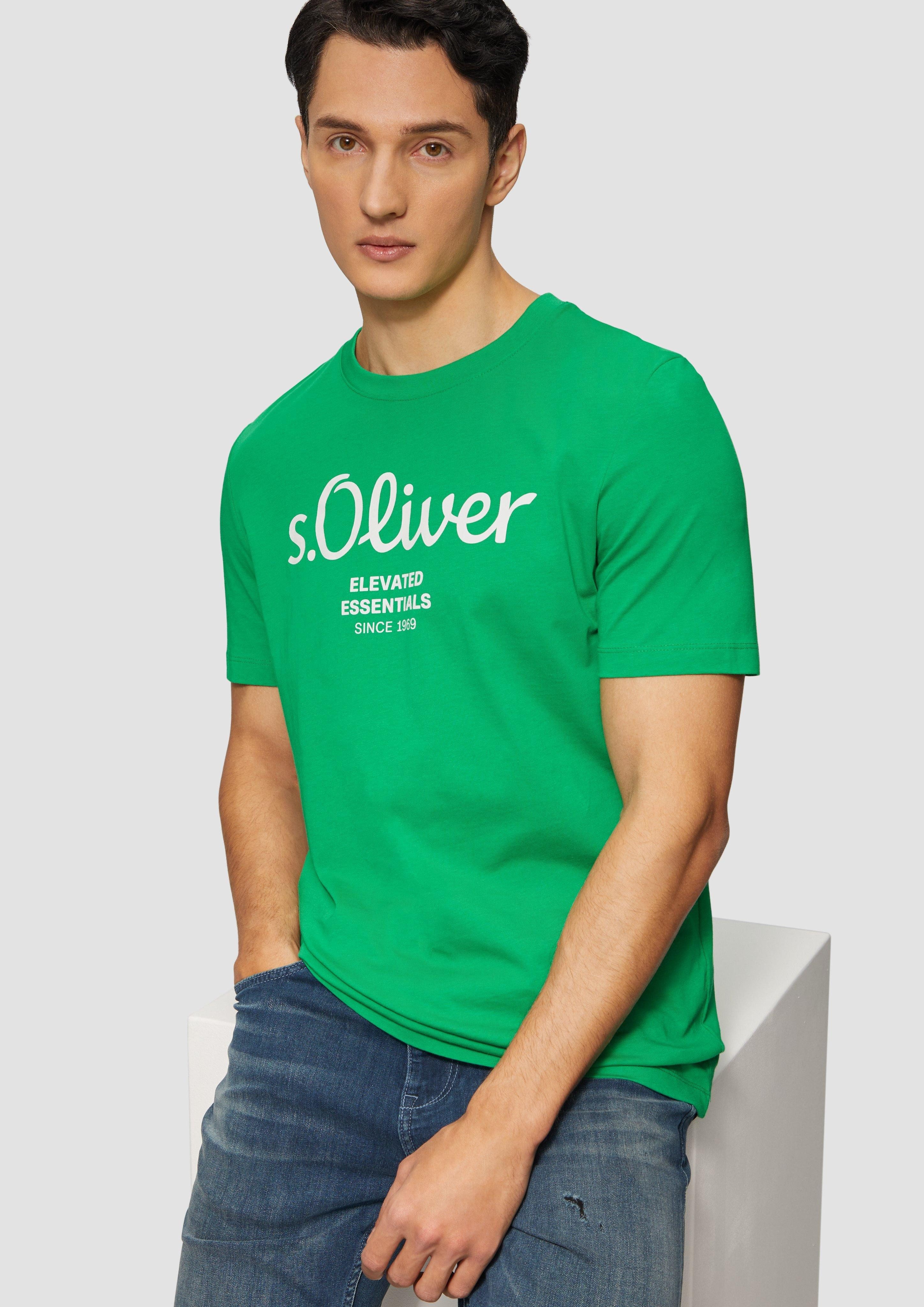 s.Oliver Kurzarmshirt Baumwoll-T-Shirt mit Logo-Print Artwork günstig online kaufen