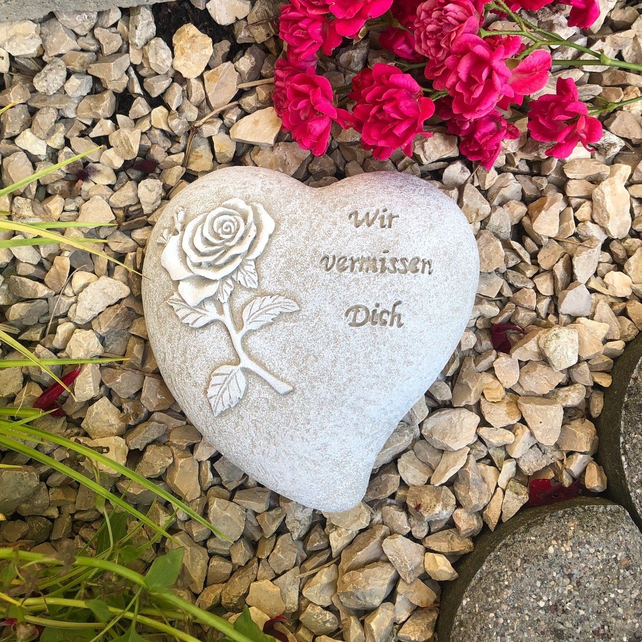 Radami Gartenfigur Grabherz Gedenkstein - Wir vermissen Dich - Grabschmuck günstig online kaufen
