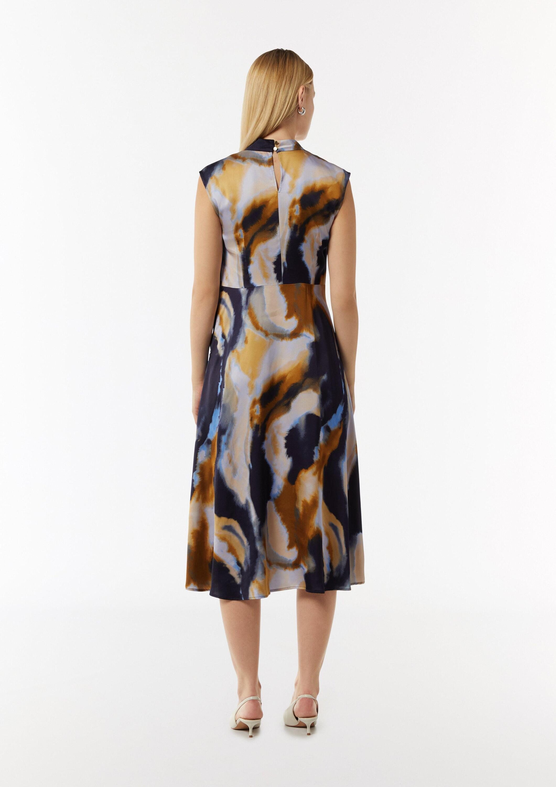 comma Midikleid Kleid Midi Satin-Kleid mit Stehkragen