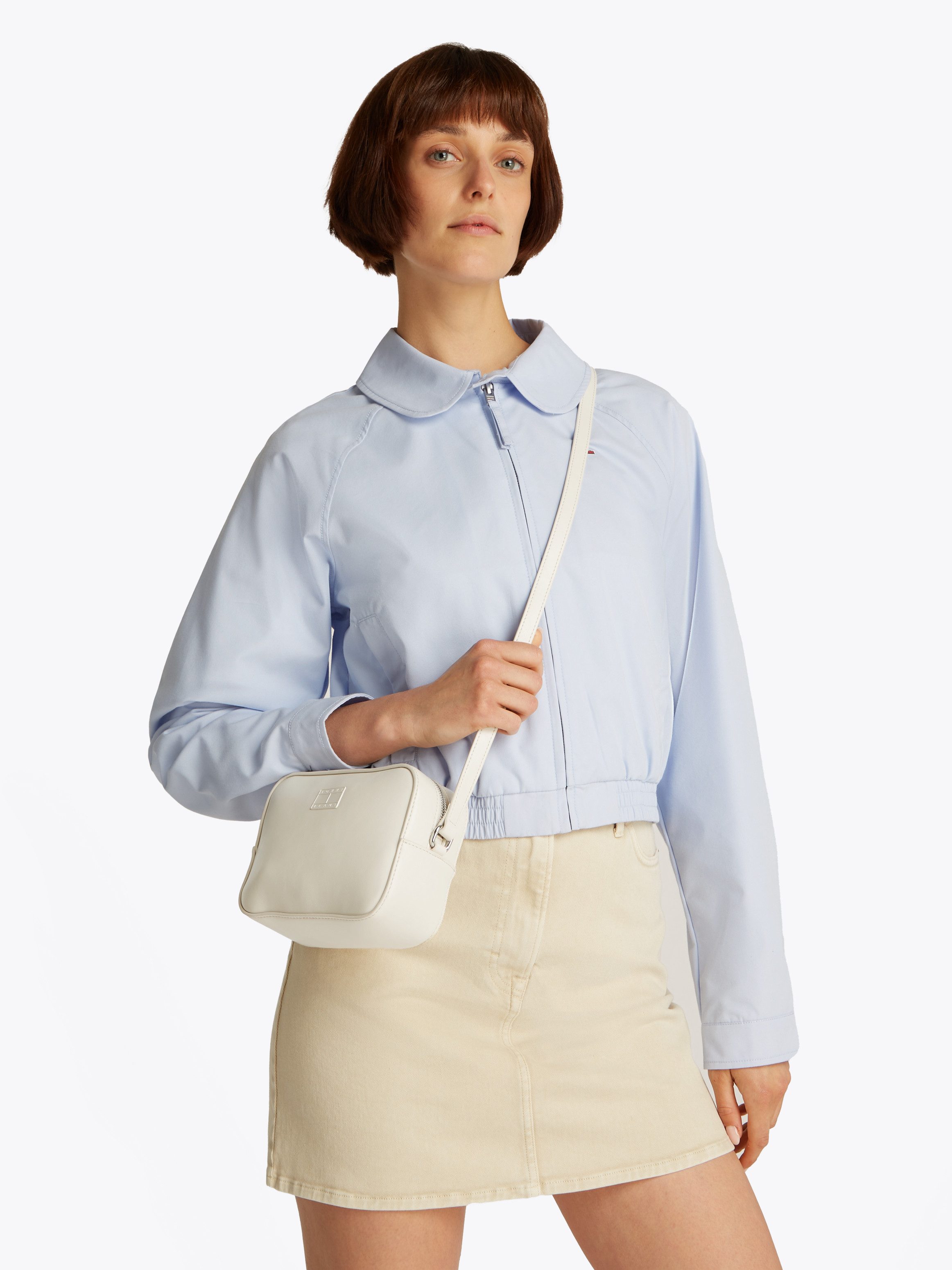 Tommy Jeans Umhängetasche TJW ESS MUST CAMERA BAG, Damen Mini Bag, Kulturta günstig online kaufen