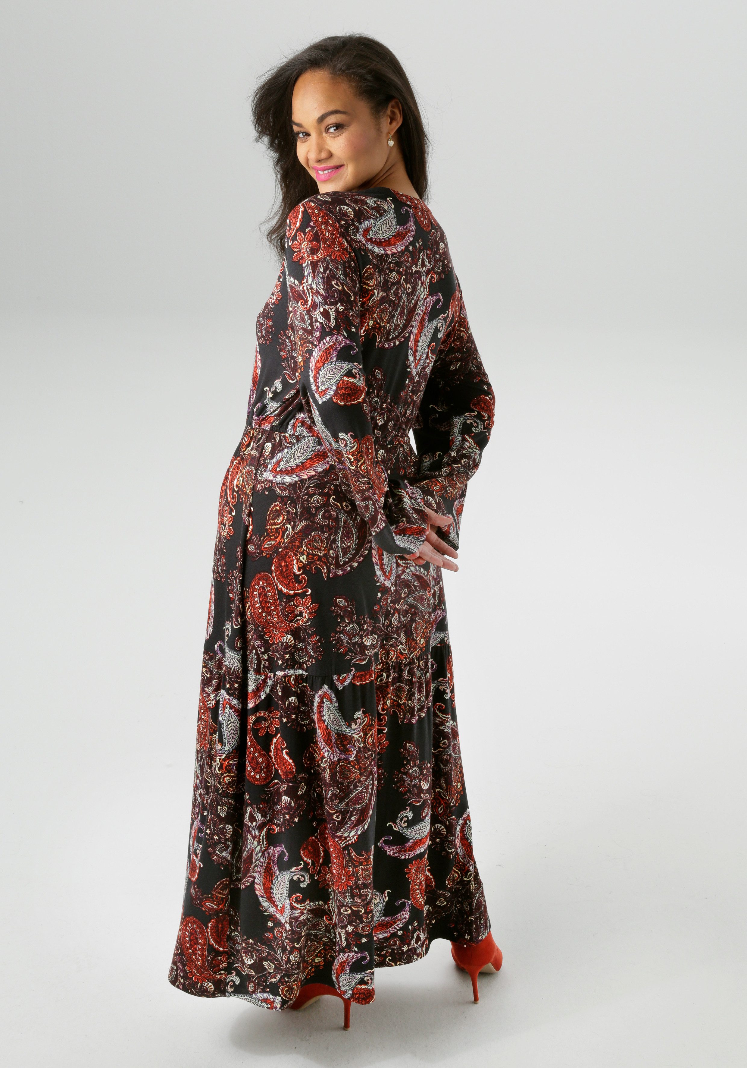 Aniston PLUS Jerseykleid mit Paisley-Druck in satten Farben – Bild 3 von 5