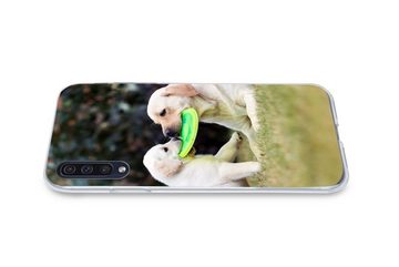 MuchoWow Handyhülle Hund mit seinem Welpen und einem Frisbee, Handyhülle Samsung Galaxy A50, Smartphone-Bumper, Print, Handy