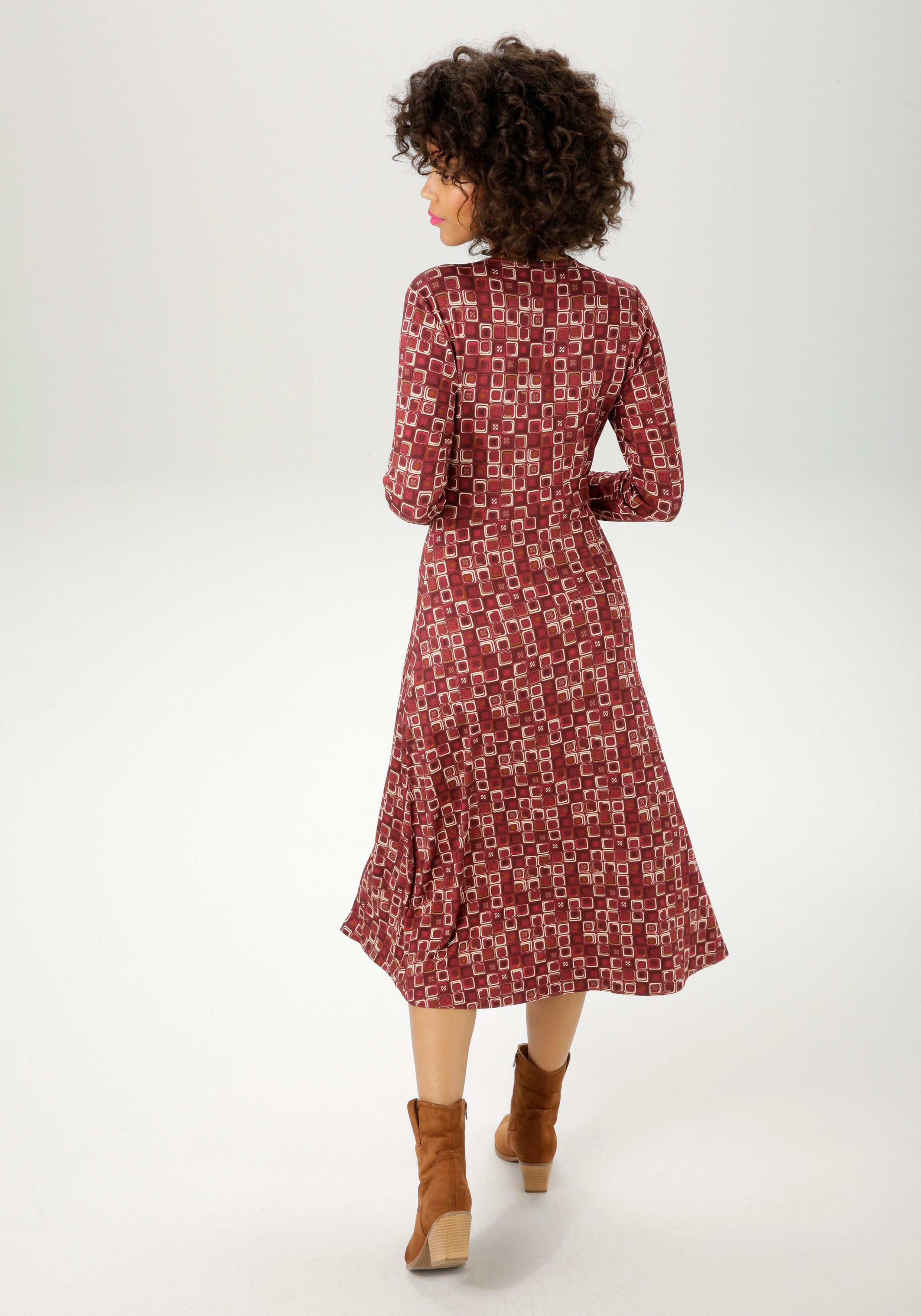 Aniston CASUAL Jerseykleid mit farbharmonischem Retro-Muster