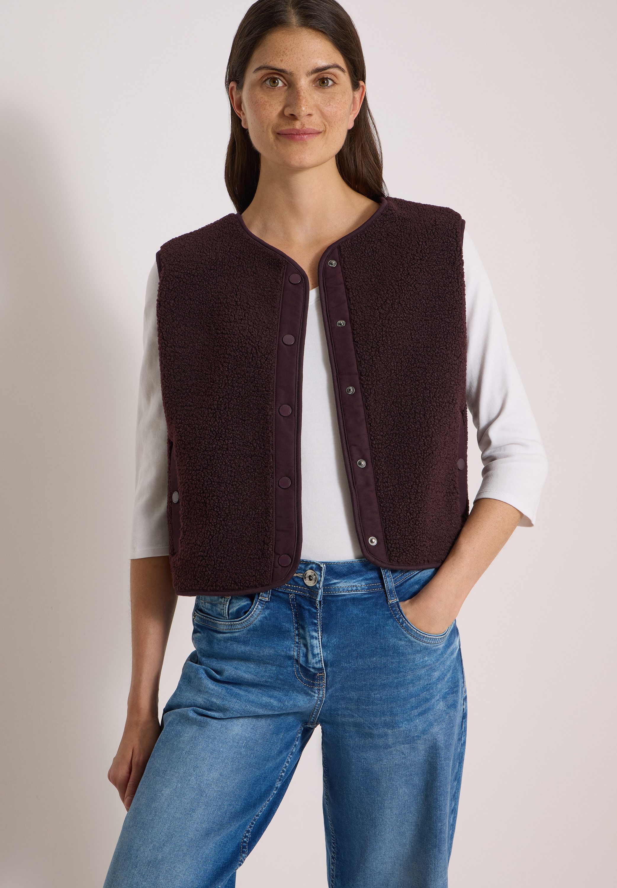 CECIL Kurzweste mit durchgehender Knopfleiste vorn