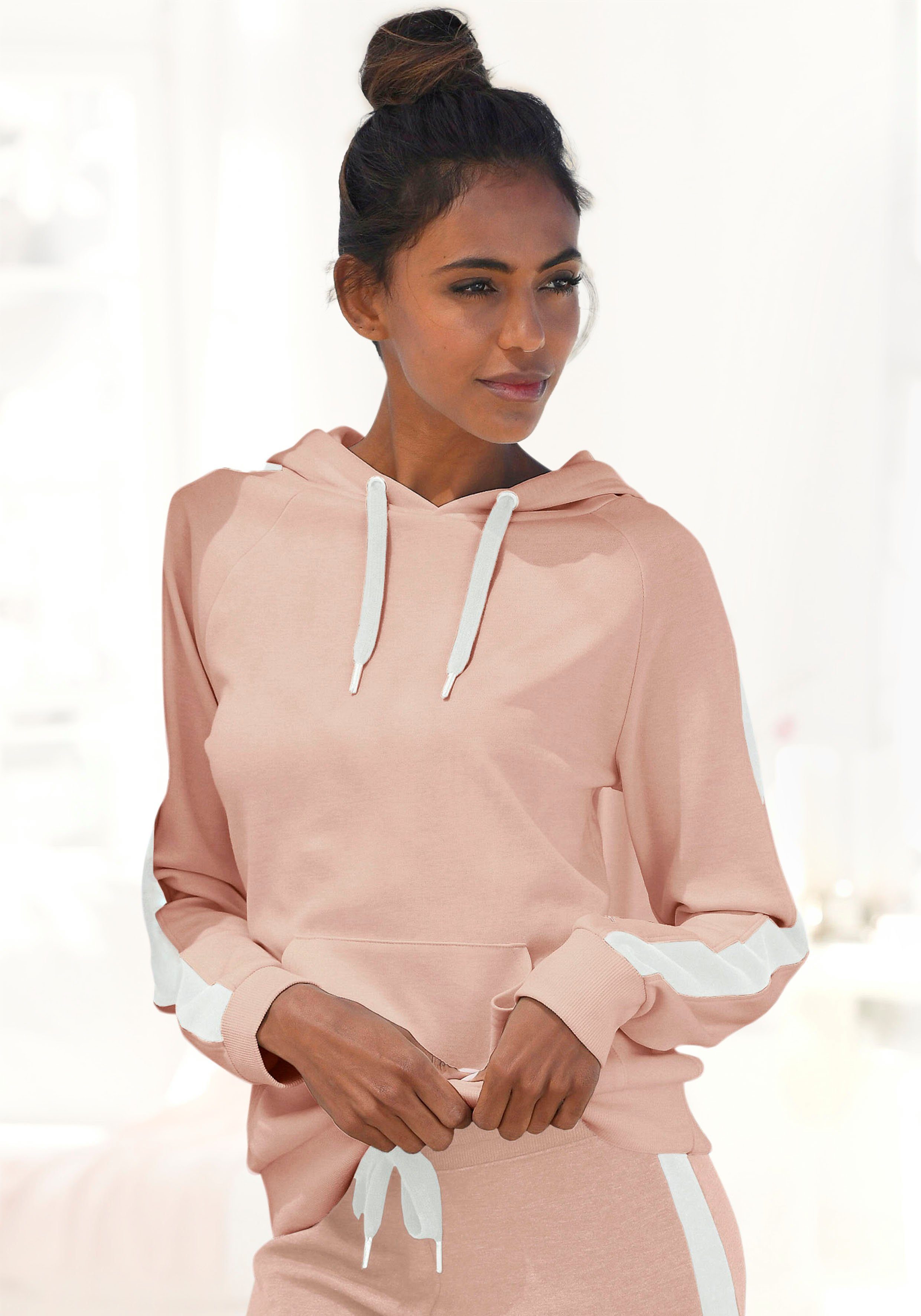 Bench. Loungewear Kapuzensweatshirt mit Kängurutasche, Home- und Loungewear Serie
