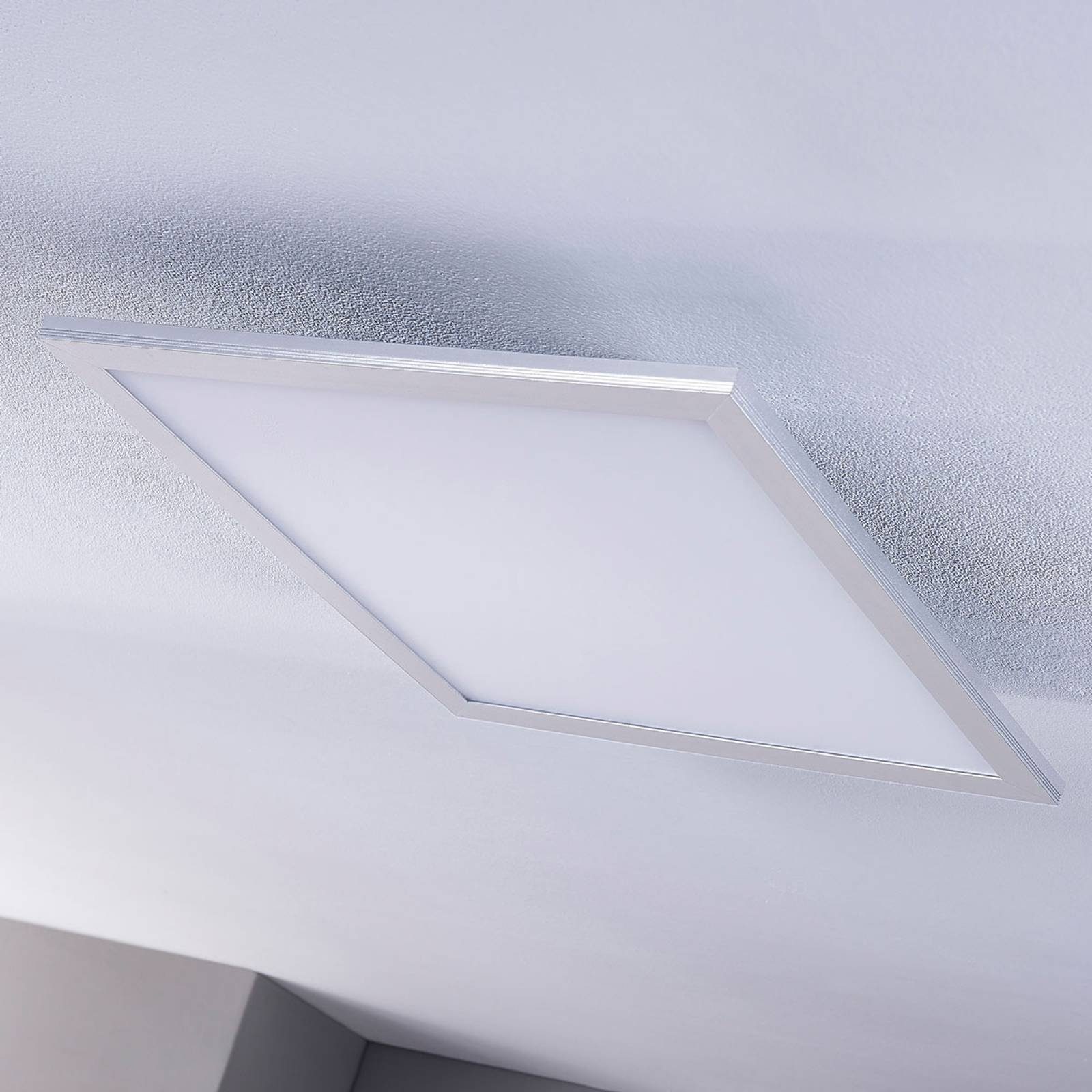 Lindby LED Panel fest silber, weiß, flammig, Leuchtmittel PMMA, Livel, verbaut, universalweiß, Aluminium, inkl. 1 LED-Leuchtmittel Modern