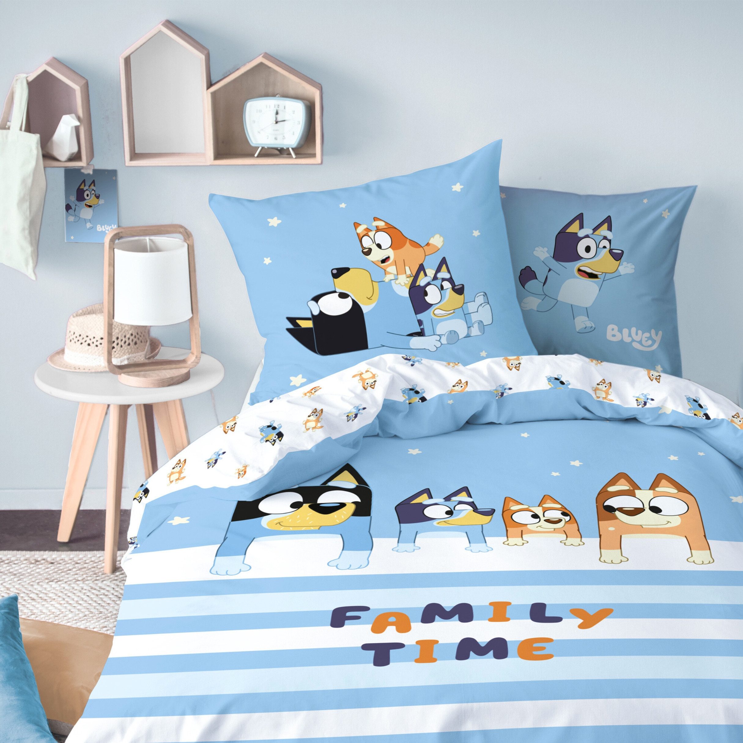 MTOnlinehandel Kinderbettwäsche Bluey Family Time 135x200 günstig online kaufen