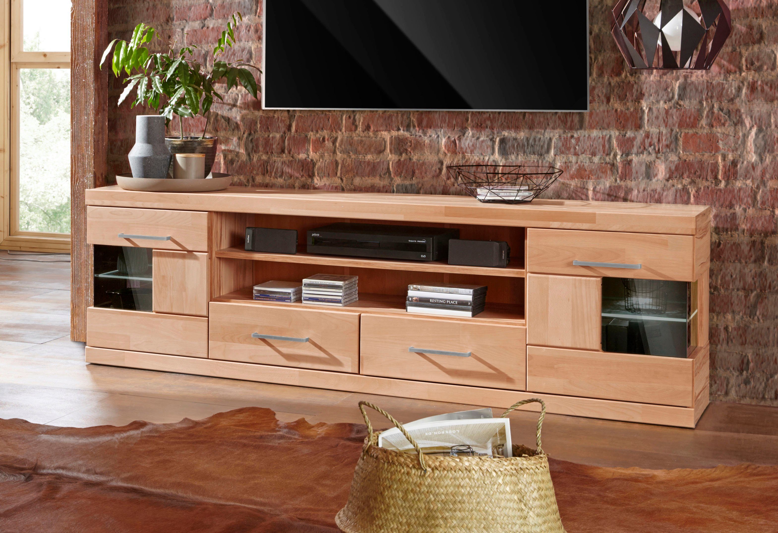 OTTO home Lowboard Ribe,180cm breit, Fronten Massivholz,6 Fächer,Kabeldurchführung, Korpus Holzwerkstoff,Glaseinsatz aus gehärtetem Glas,Böden versetzbar
