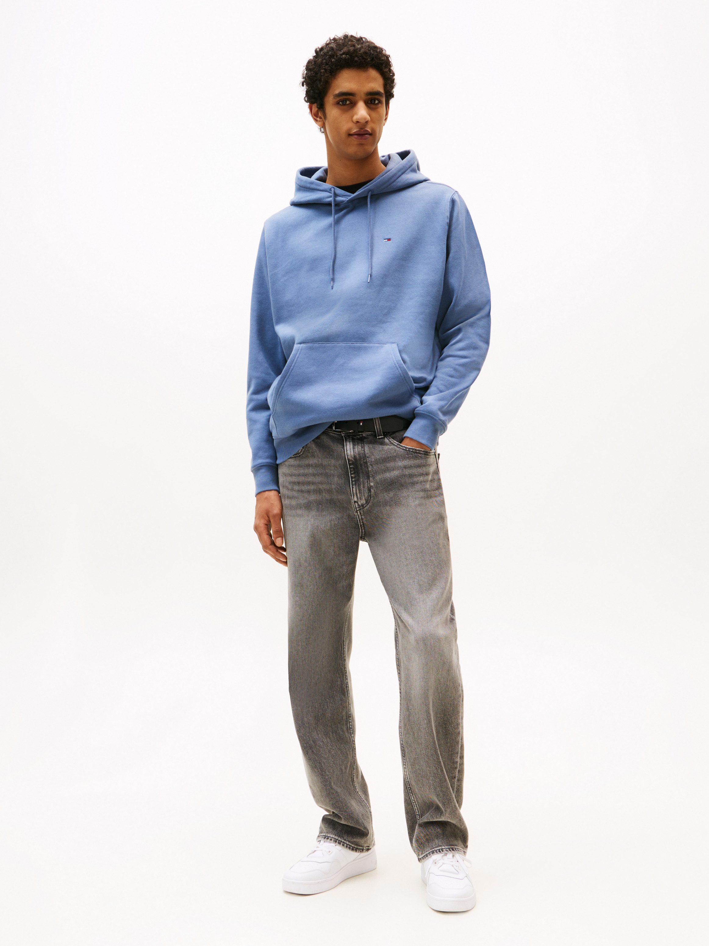 Tommy Jeans Sweatshirt TJM REG S FLAG HOODIE mit bestickten Markenlogo auf günstig online kaufen