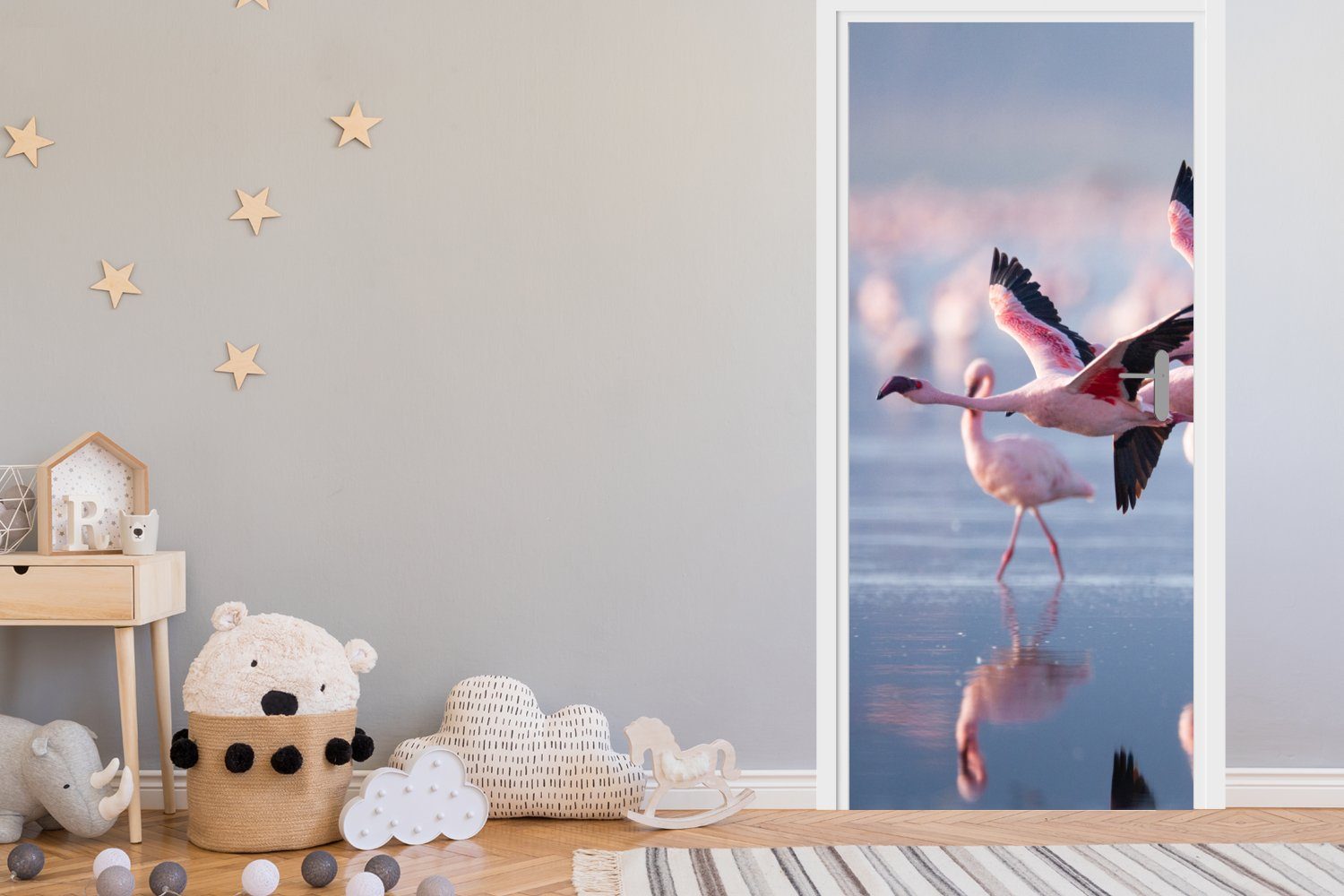 bedruckt, Wasser 75x205 cm Tür, MuchoWow Vogel Türaufkleber, für - Flamingo Fototapete - St), Türtapete Matt, (1 Rosa, -