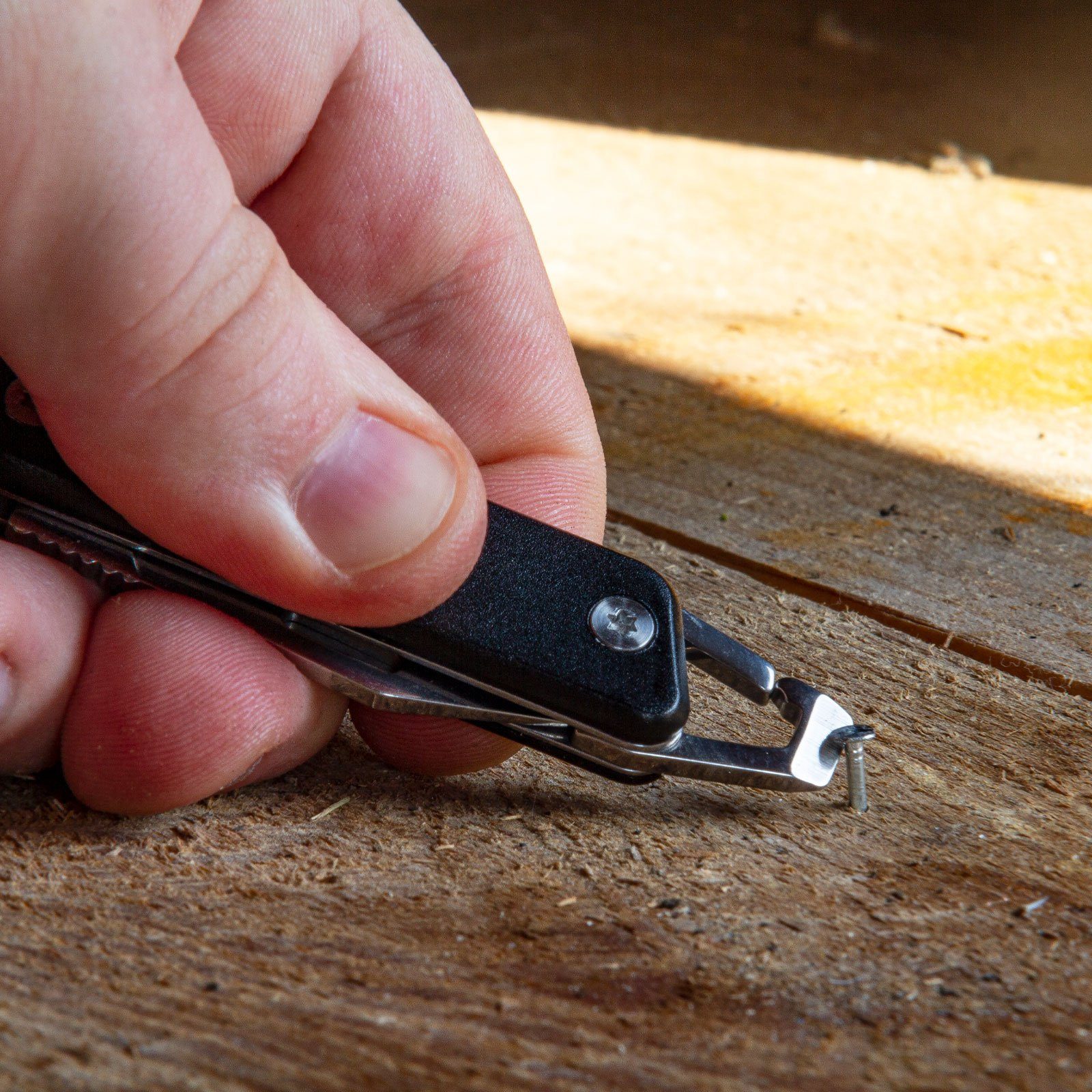 True Tool Chain Schlüsselanhänger Taschenmesser Key Mini Utility Messer Taschenmesser Knife, schwarz