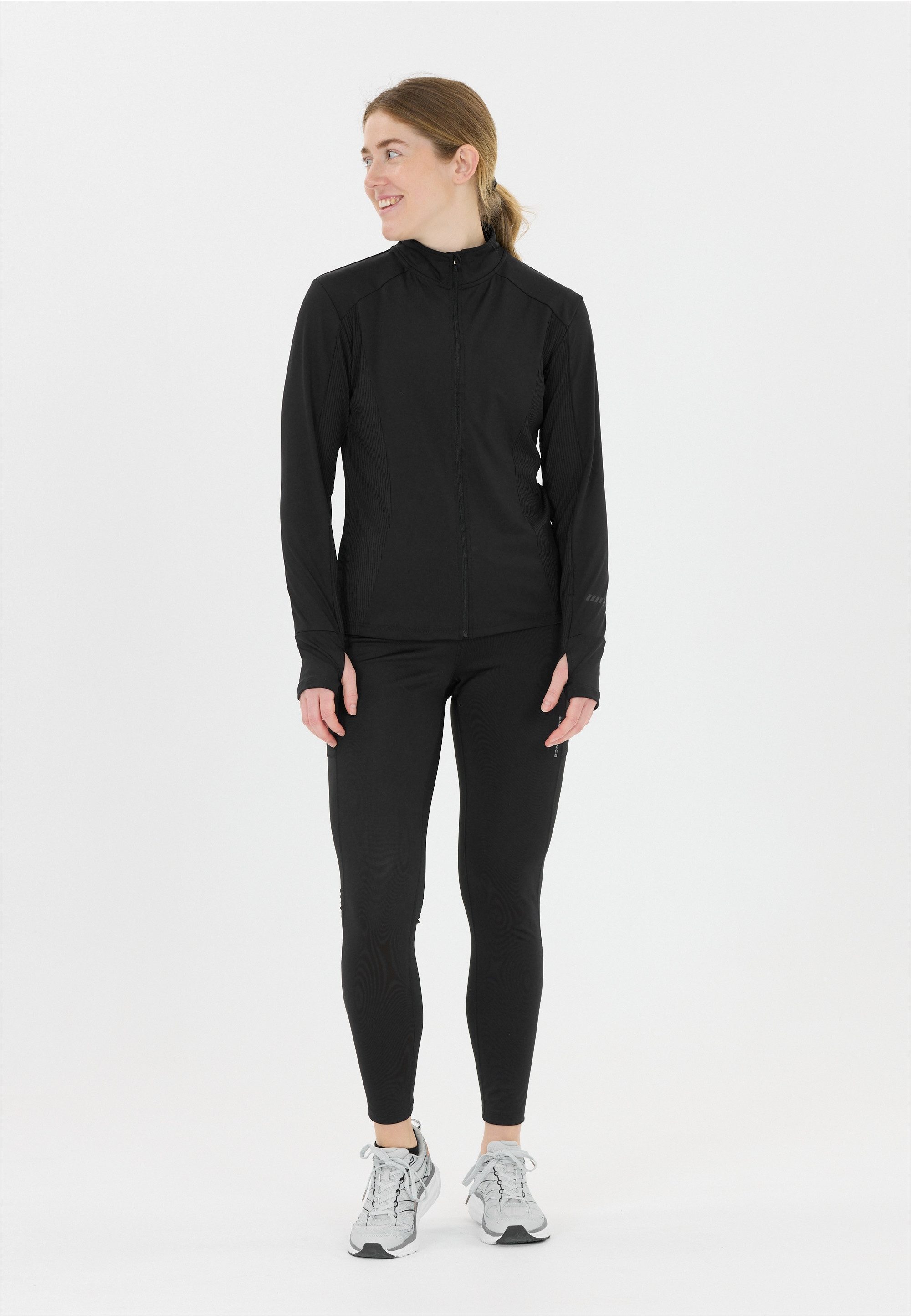 ENDURANCE Trainingsjacke Pulasan mit integrierten Daumenschlaufen