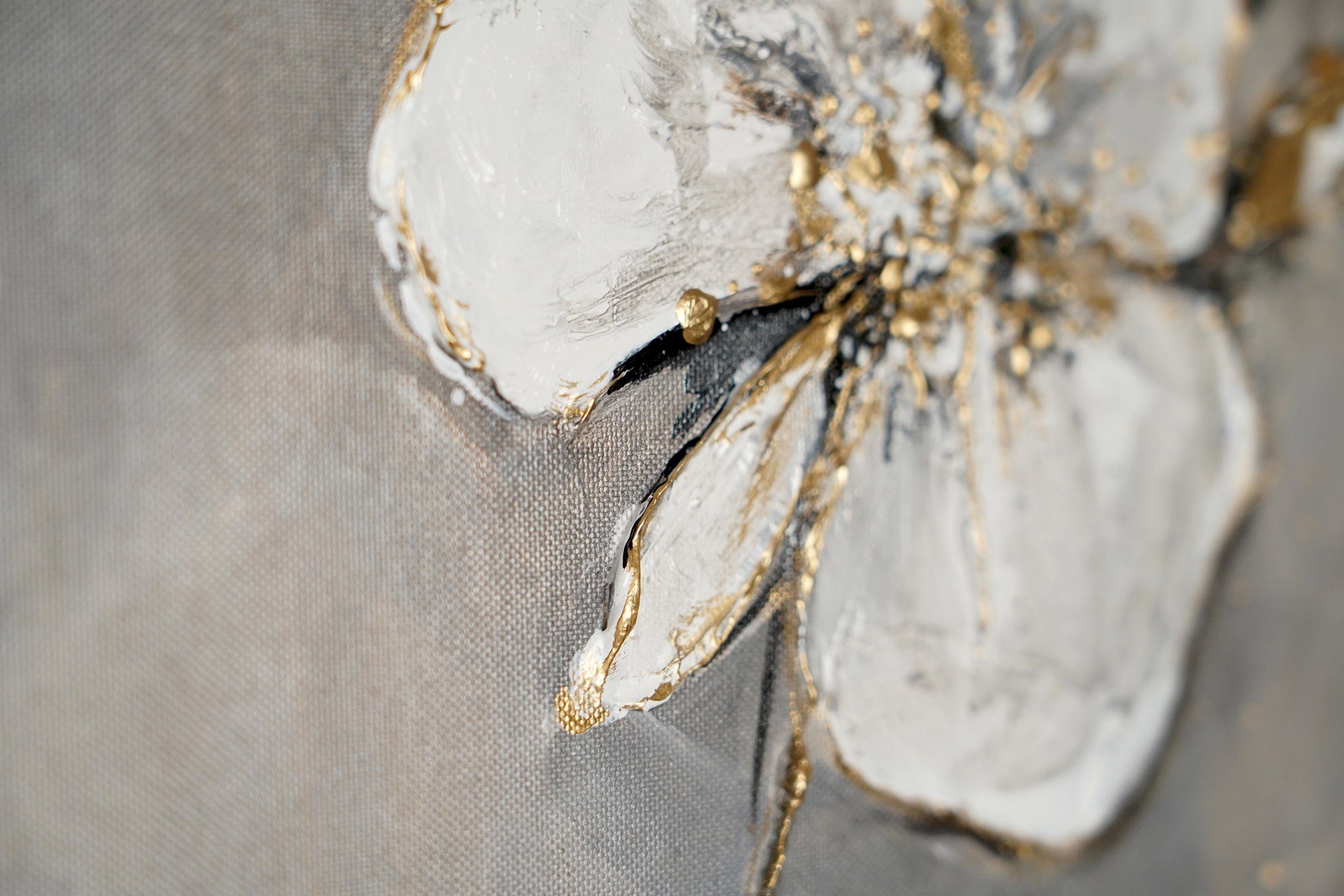 YS-Art Gemälde Goldene vorm Frau mit Leinwndbild Blüten, Rahmen Spiegel