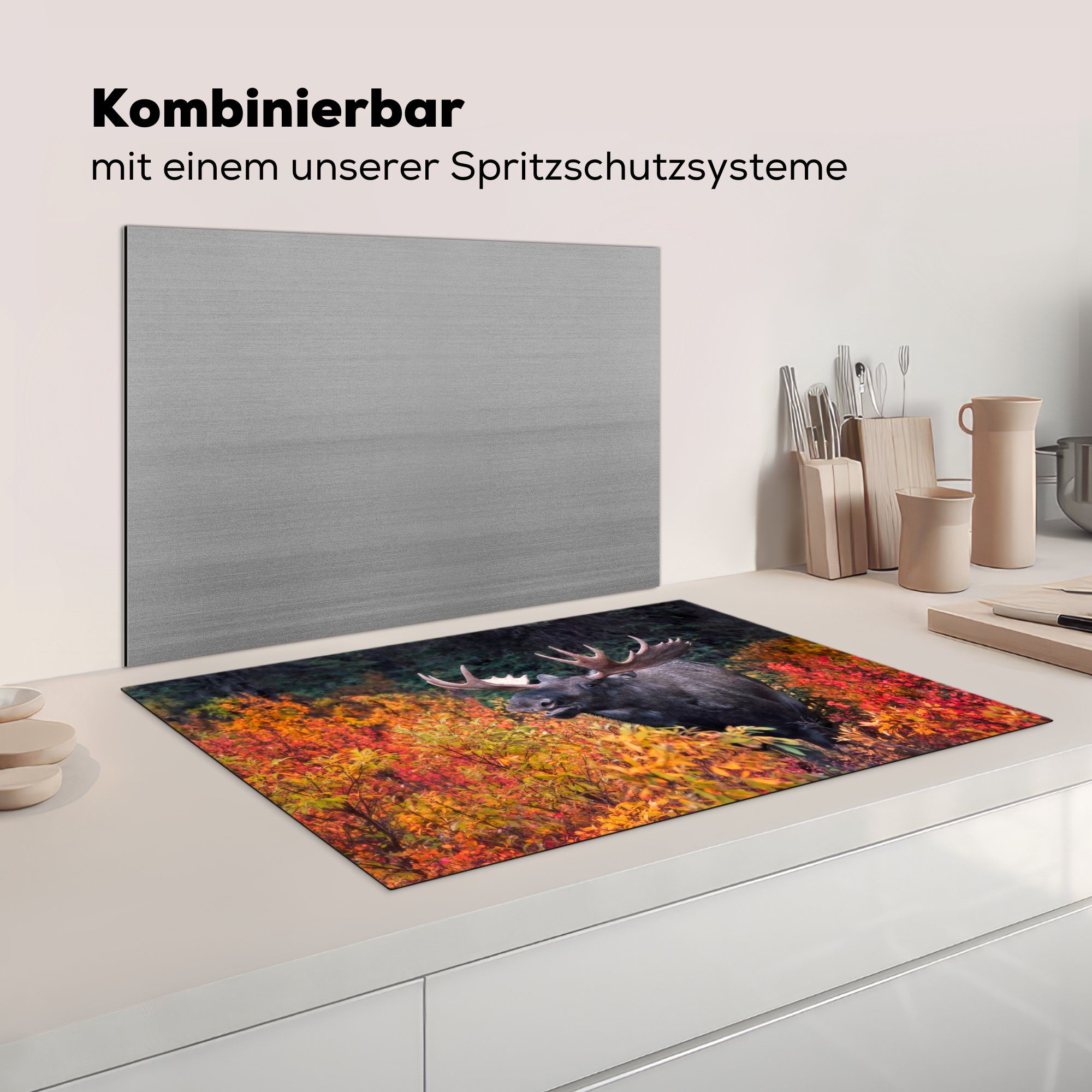 Elch MuchoWow Blumen Beerensträuchern, (1 und 81x52 Ein küche, die Schutz cm, für Vinyl, tlg), Herdblende-/Abdeckplatte bunten Ceranfeldabdeckung zwischen Induktionskochfeld