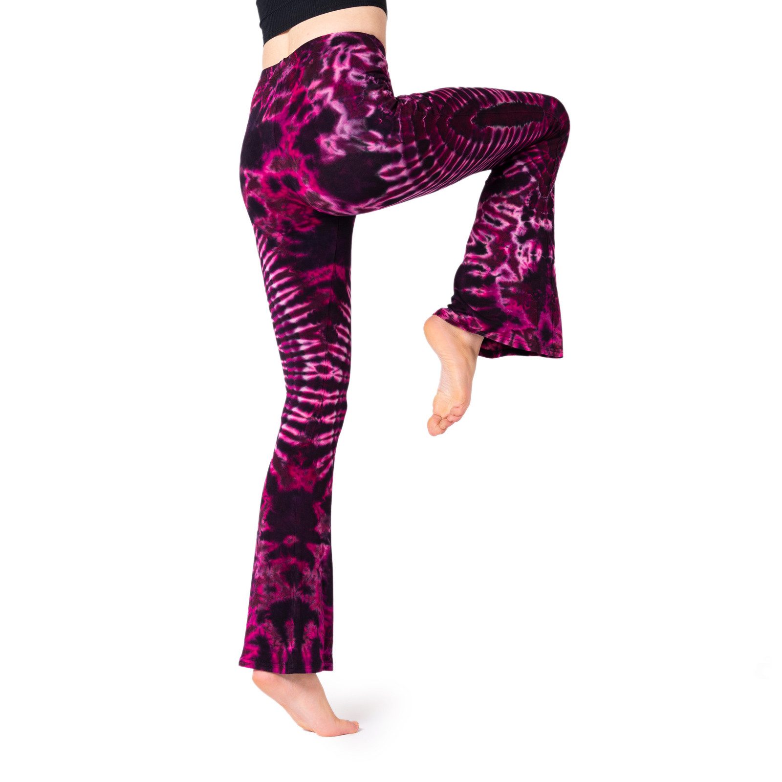 PANASIAM Schlaghose Unikat Batik Leggings stretch mit ausgestelltem Bein handgefertigt bequeme Bootcut Hose mit Schlag aus natürlicher Viskose für Yoga Sport