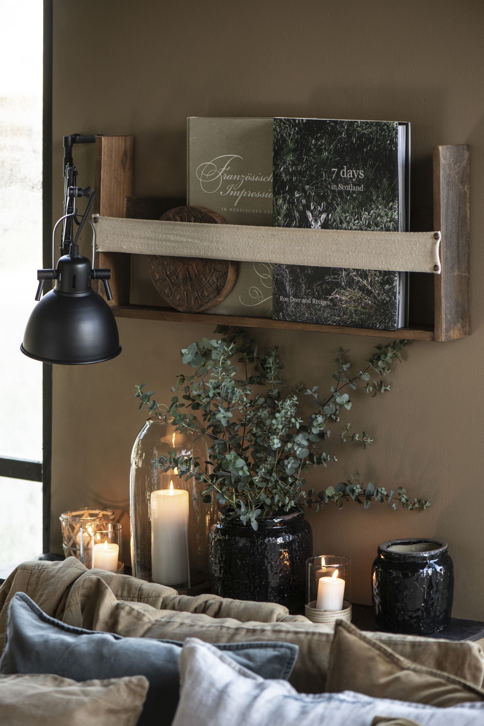 Ib Laursen Wandregal Wandregal Regal mit Gurt Holz Vintage Rustikal Alt Unika Ib Laursen