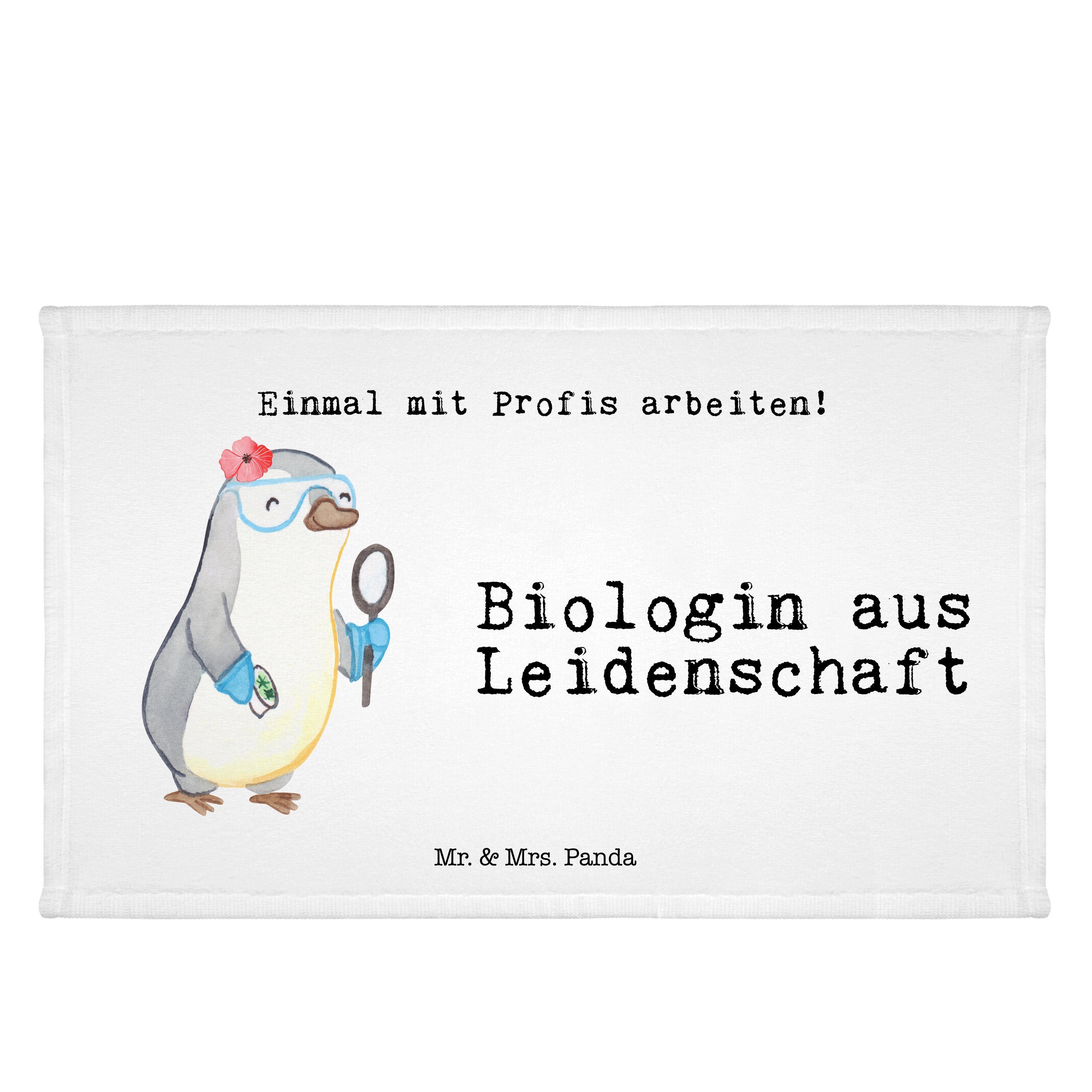Mr. & Mrs. Panda Handtuch Biologin aus Leidenschaft - Weiß - Geschenk, Biologie, Tests, Reiseha, (1-St)