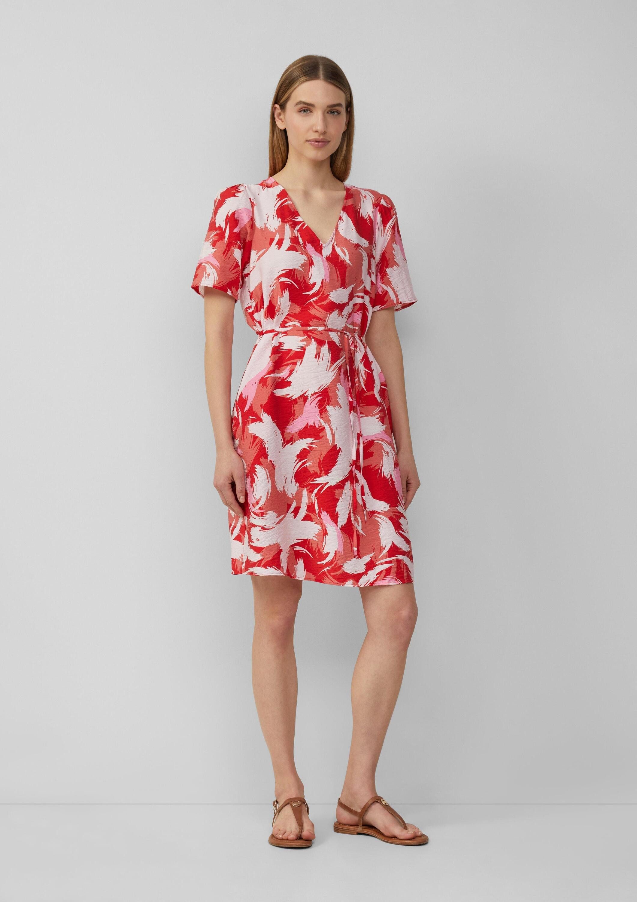 s.Oliver Minikleid Kleid Kurzes Kleid aus Viskosemix mit Puffärmeln