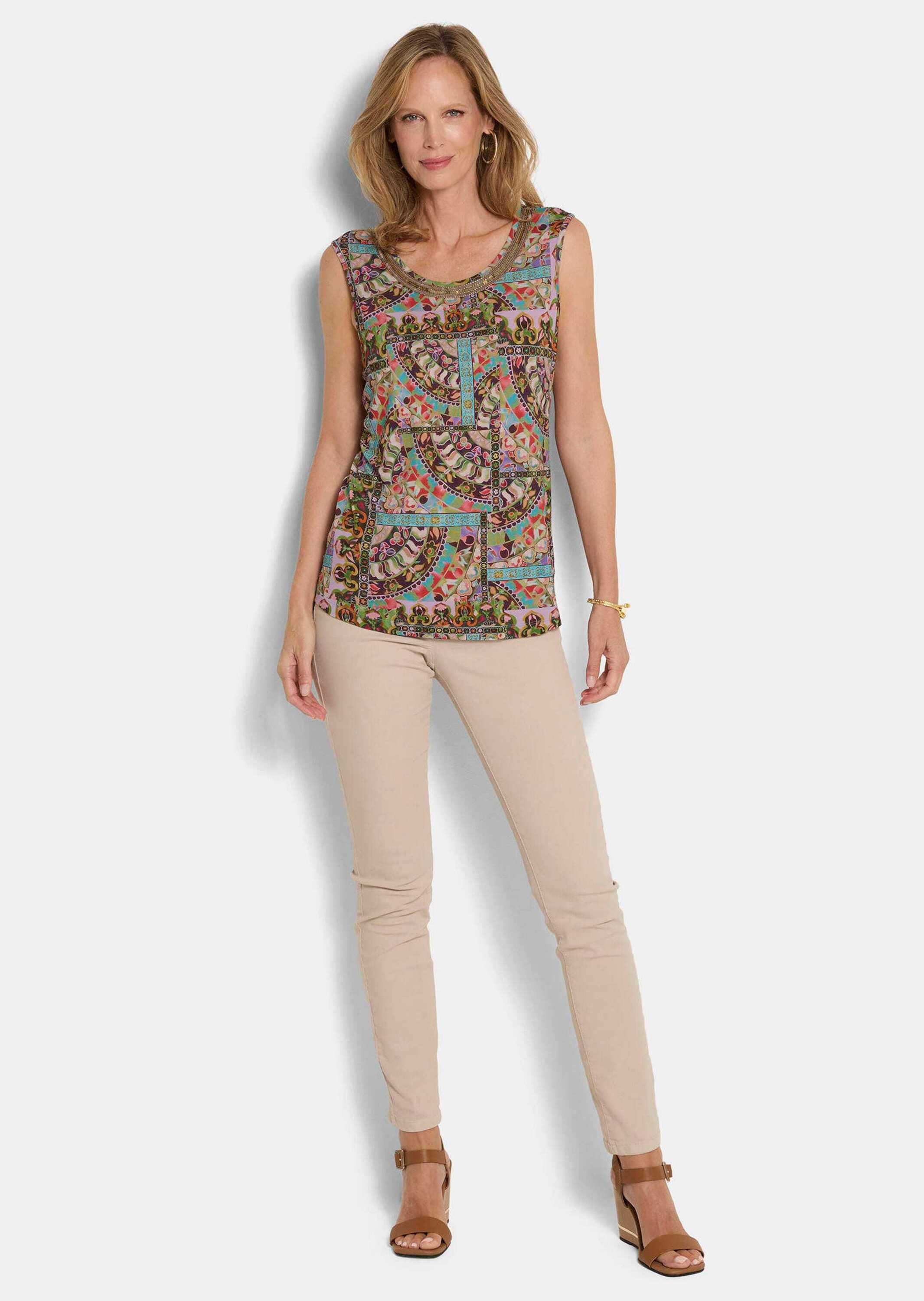 GOLDNER Shirttop Kurzgröße: Viskoseshirt mit Muster-Mix Stretchshirt mit Rundhals, goldenen Pailletten und breiten Trägern