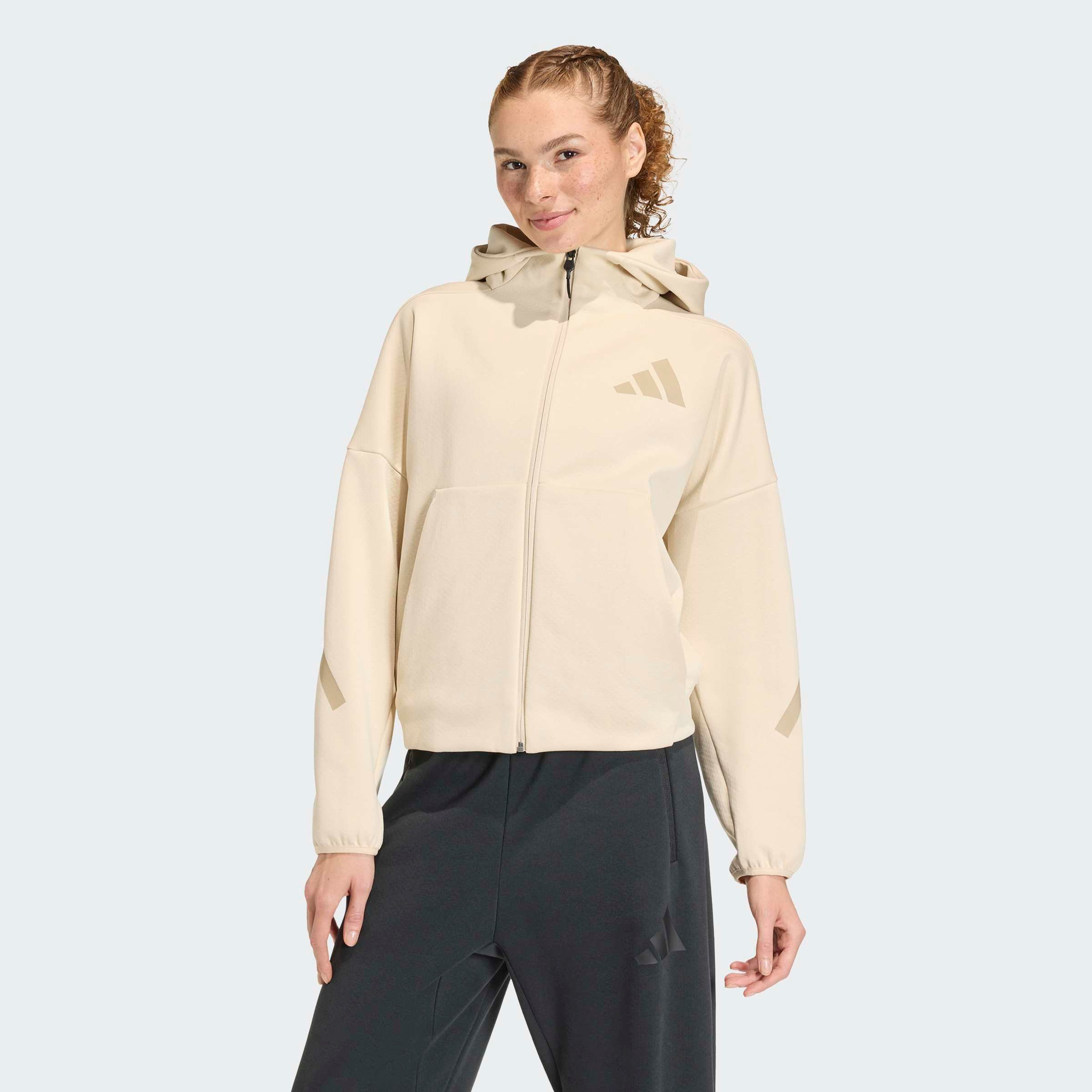 adidas Sportswear Kapuzensweatshirt W Z.N.E. FZ. Reduzierter Preis € 89,99. Unverbindliche Preisempfehlung € 110,00