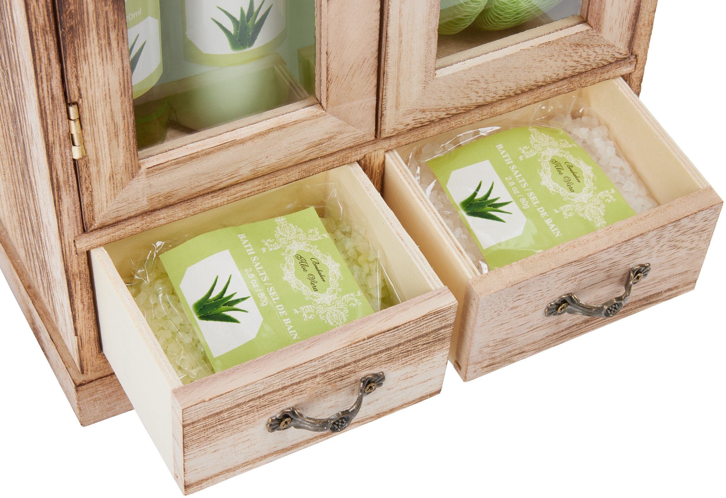 BRUBAKER Pflege-Geschenkset Aloe Vera - Dusch und Badeset - Set im Vintage Schränkchen aus Holz Damen Pflegeset, 10-tlg., Wellness Beauty Geschenk für Frauen - Reinigend und Pflegend