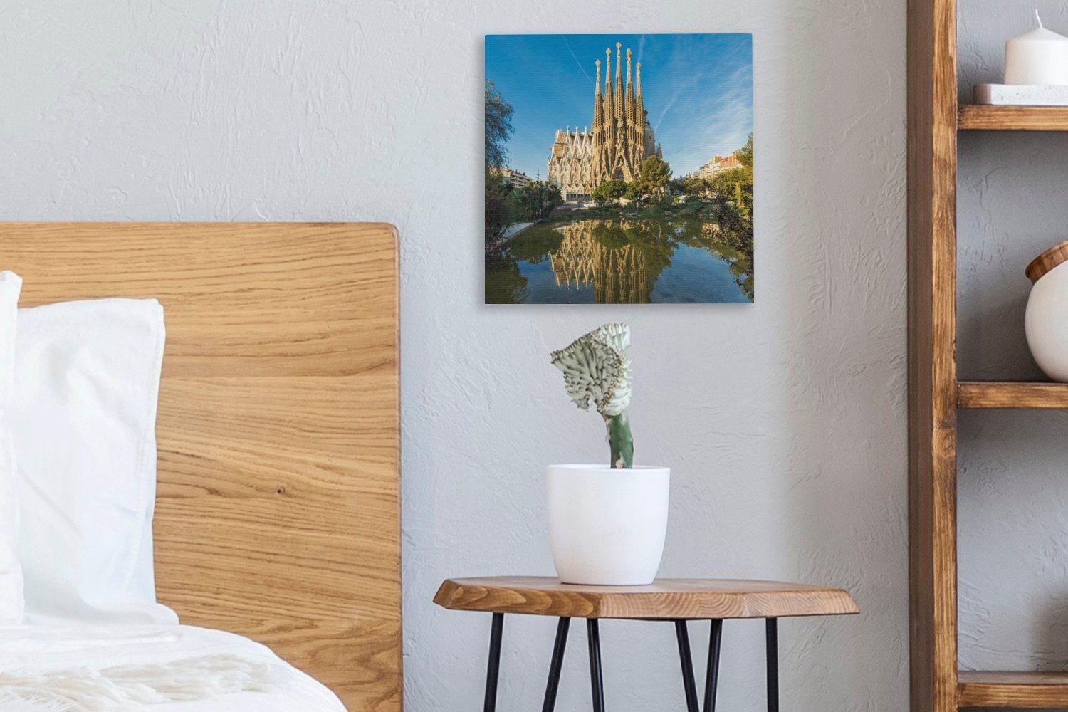 Leinwand - OneMillionCanvasses® Barcelona Leinwandbild Sagrada für St), Schlafzimmer (1 Bilder Familia - Wohnzimmer Wasser,