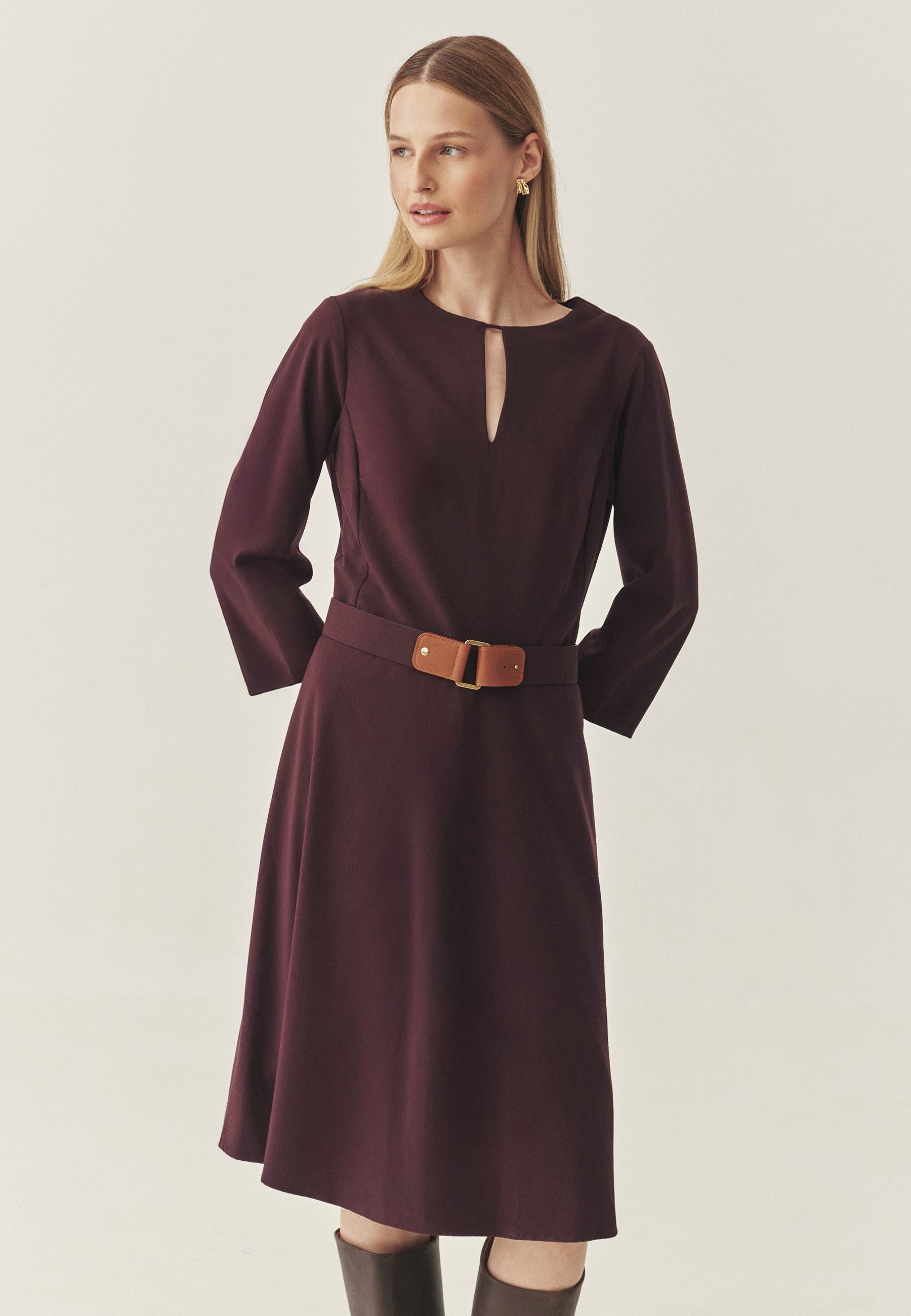 TATUUM Midikleid Ausgestelltes Stoffkleid Mit 3/4-Ärmeln - Anako