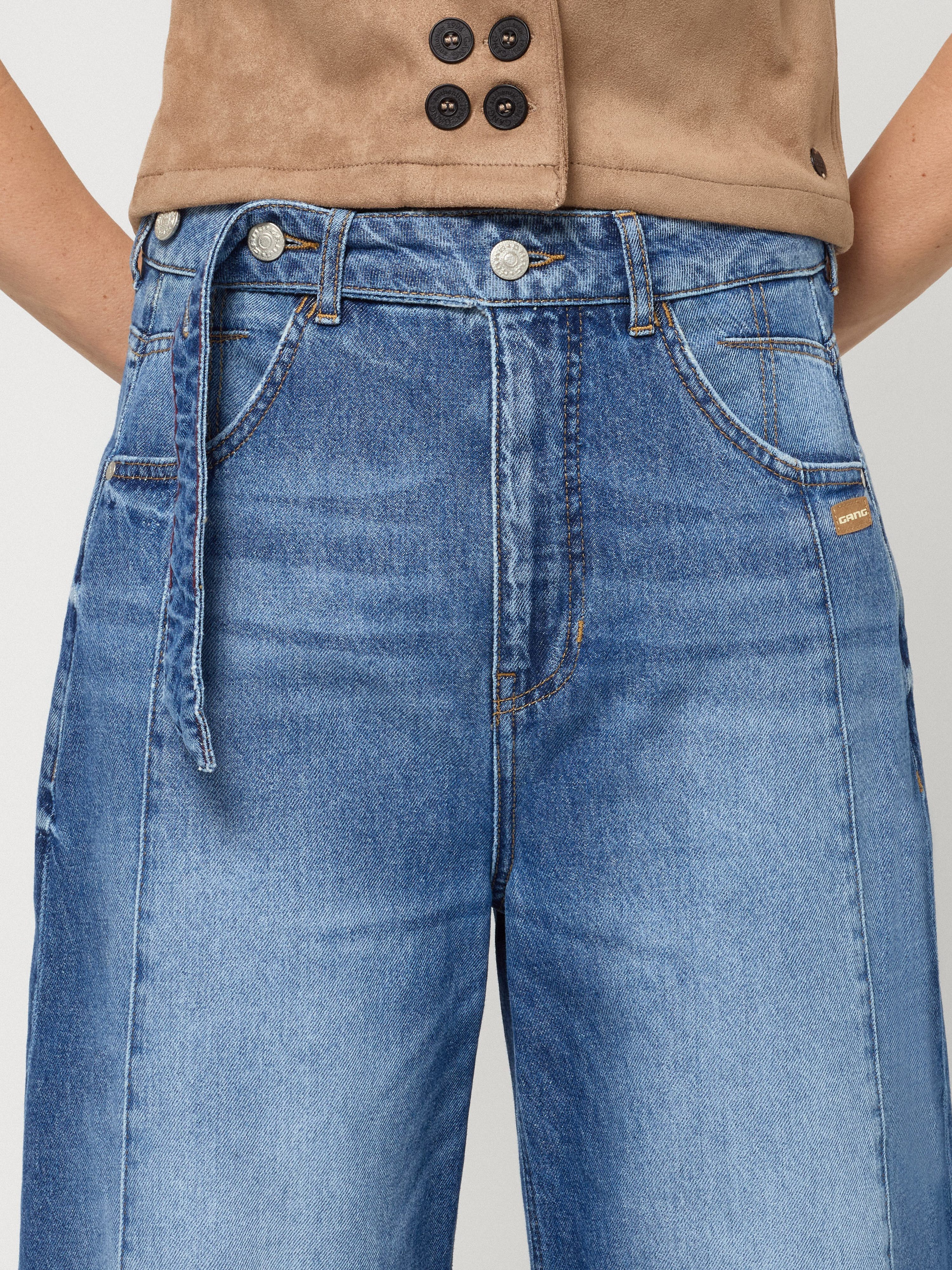 GANG Loose-fit-Jeans 94SARINA SEAM mit Teilungsnaht vorn und Denim Gürtel zum Knöpfen