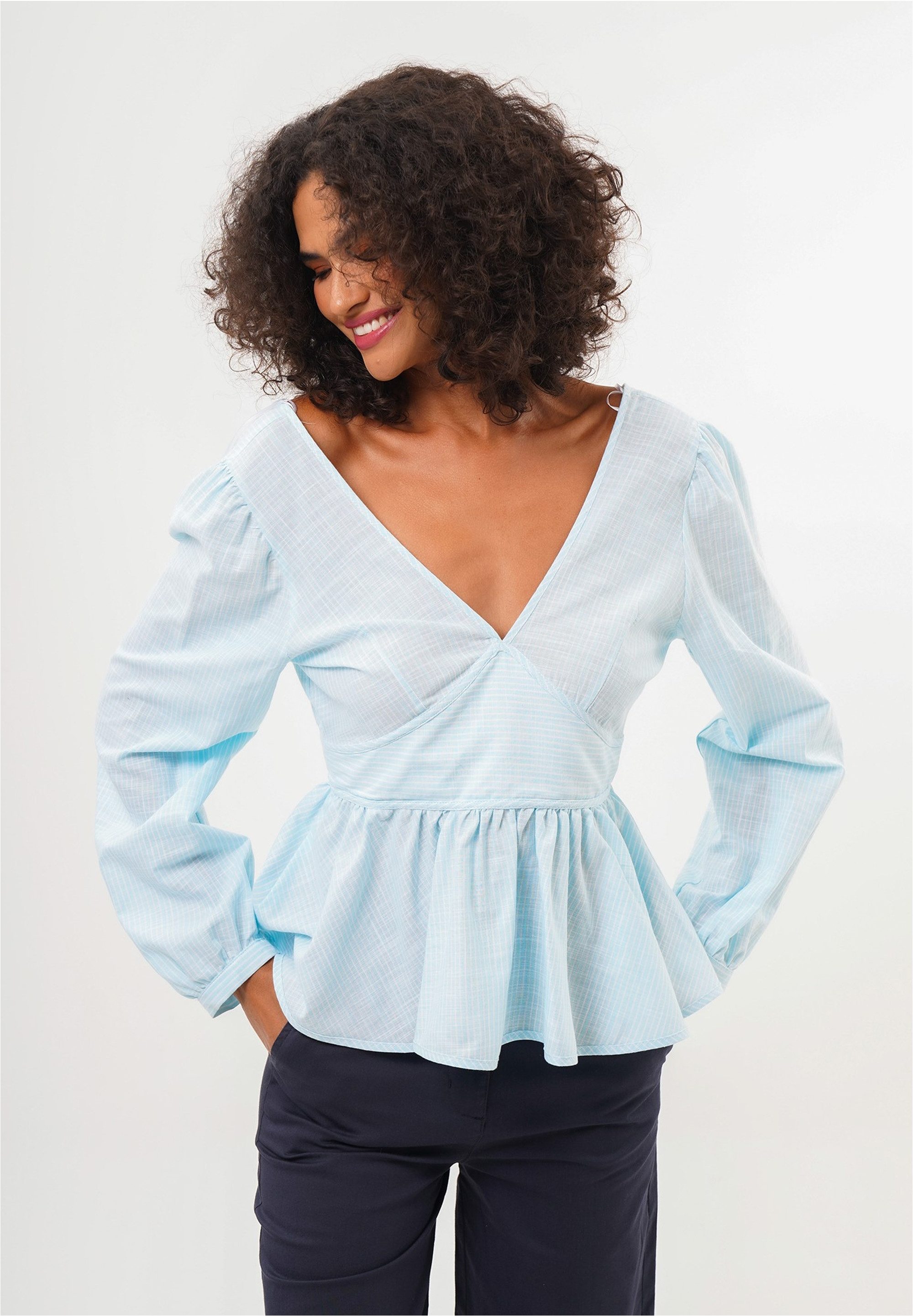 freshlions Klassische Bluse Brielle (1-tlg) mit gestreiftem Design