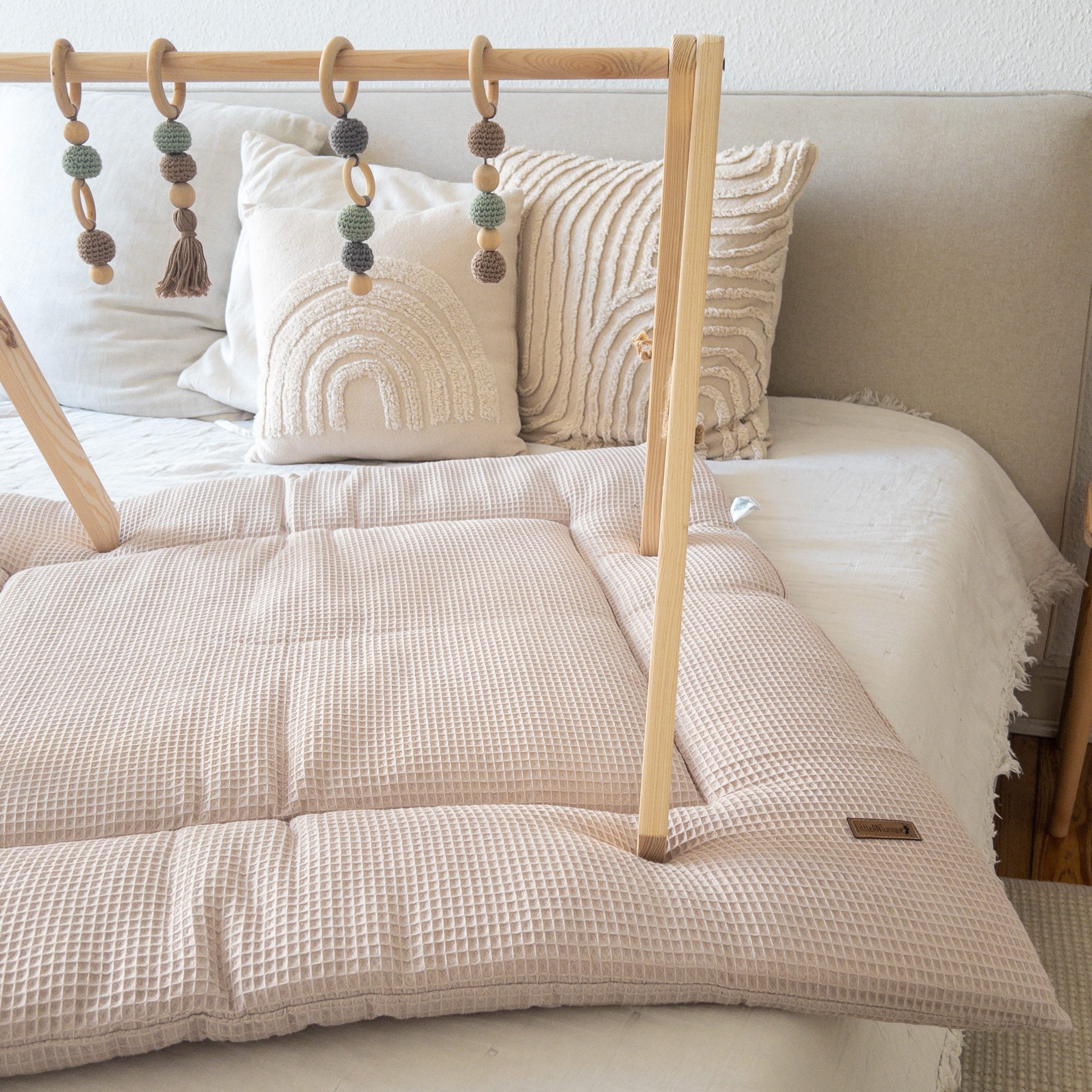 Krabbeldecke Krabbeldecke, Laufgitterpolsterung, Spielunterlage Waffel beige, LittleANTunique