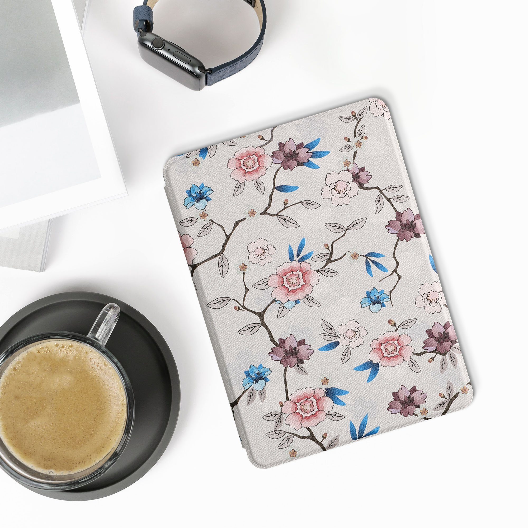 kwmobile E-Reader-Hülle Klapphülle für Amazon Kindle Paperwhite 11. Generation Hülle, eReader Case Blüten und Blätter Design Weiß Rosa Blau