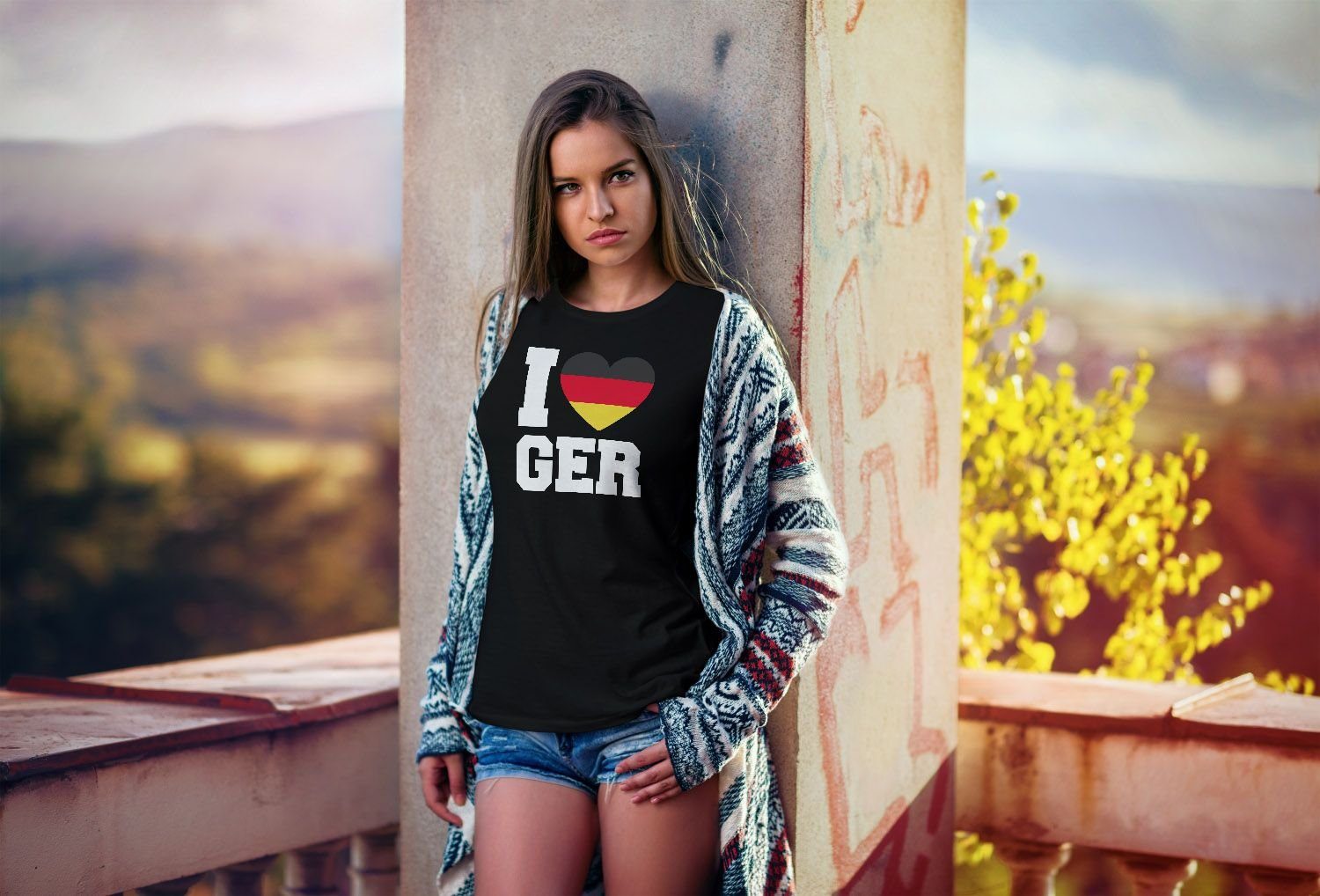 MoonWorks Print-Shirt Damen T-Shirt I Love Germany Deutschland-Herz Fußball WM-Shirt Fanshirt Deutschlandshirt Moonworks® mit Print