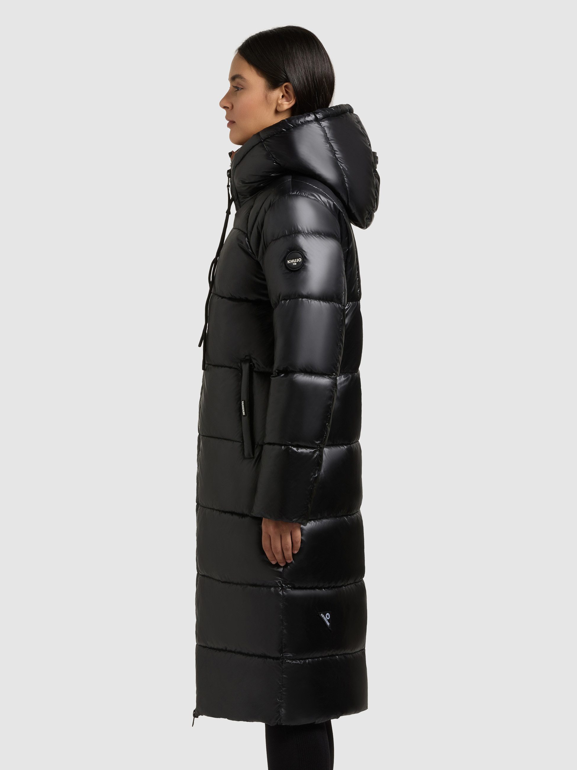 khujo Steppmantel NASHI aus Nylon und Polyester, knielanger Schnitt, mit 2-Wege-Reißverschluss