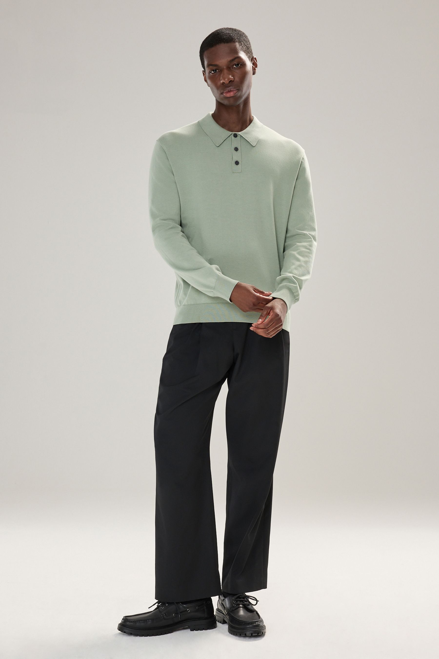 Next Langarm-Poloshirt Langärmeliges Strick-Poloshirt im Regular Fit (1-tlg)