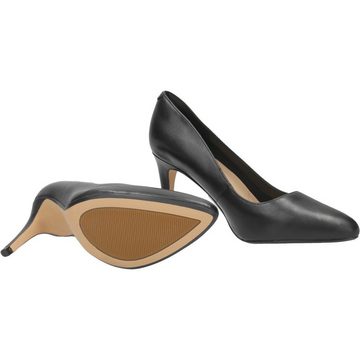 Clarks Laina Rae Pumps