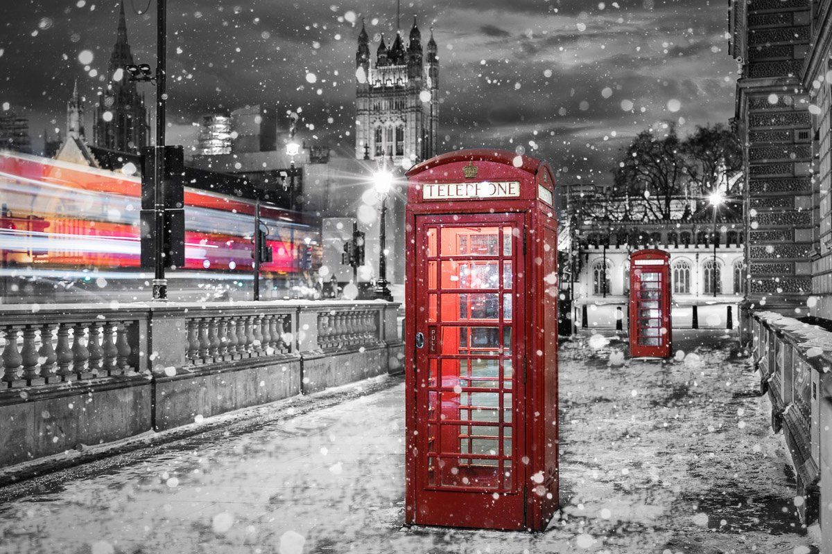 Papermoon Fototapete Telefonzelle im Schnee Schwarz & Weiß