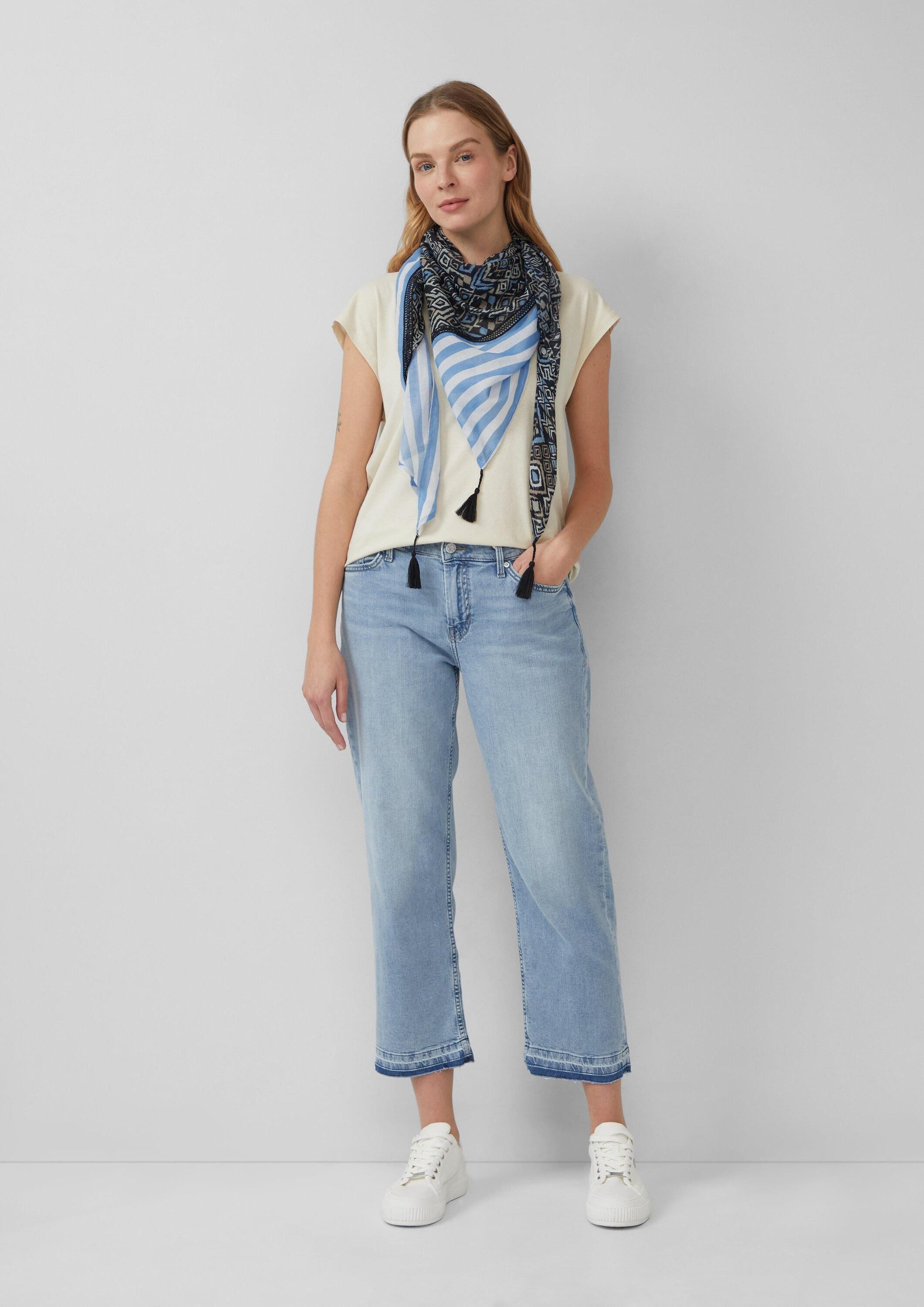 s.Oliver Schal Schal, Dreieckstuch mit All-over-Print und Quasten günstig online kaufen