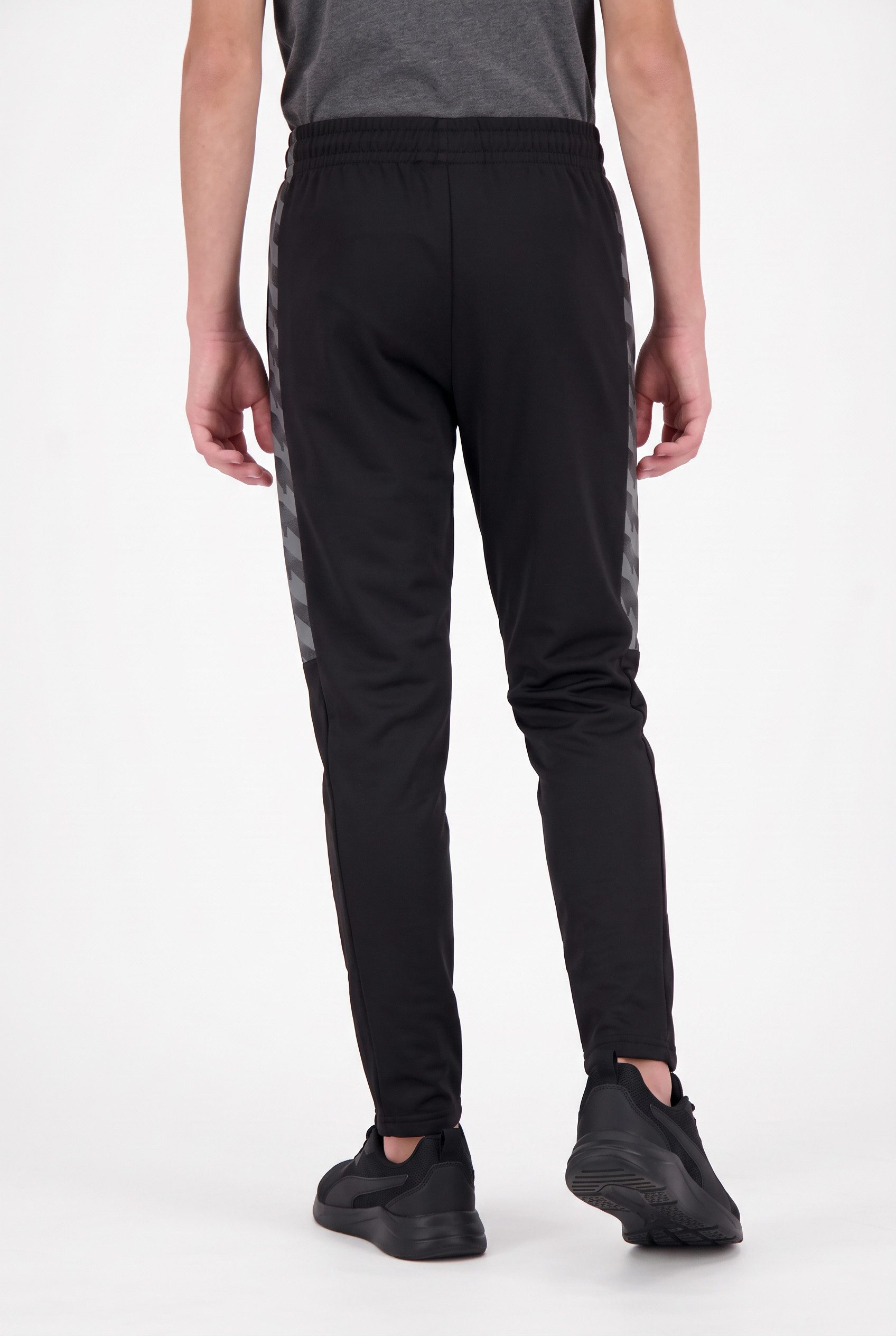 PUMA Trainingshose TEAMLIGA26 TRAINING PANTS JR atmungsaktives Material, DryCELL-Technologie, Regular Fit – Bild 2 von 5